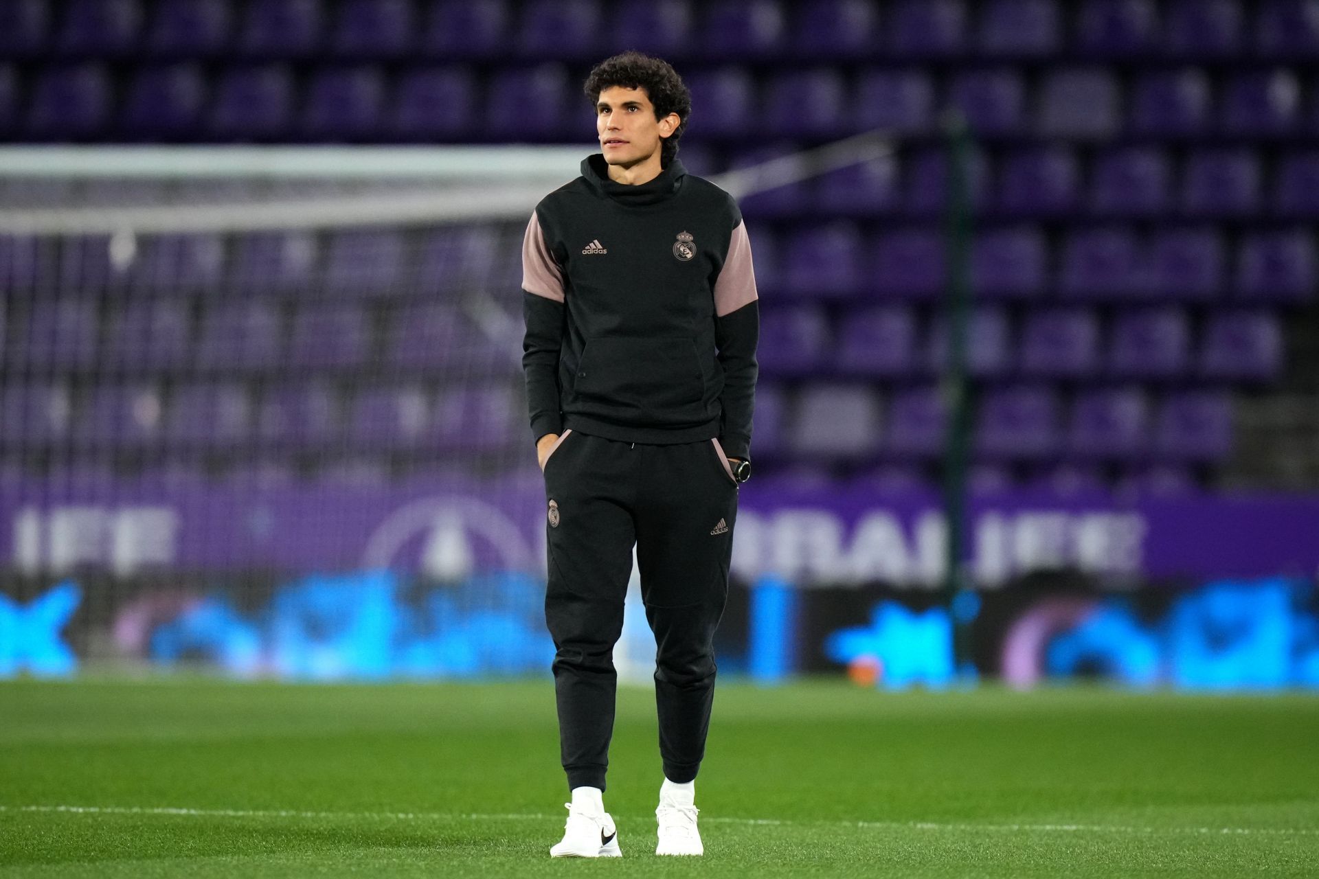 Jesus Vallejo wants to fight for his place at the Santiago Bernabeu.