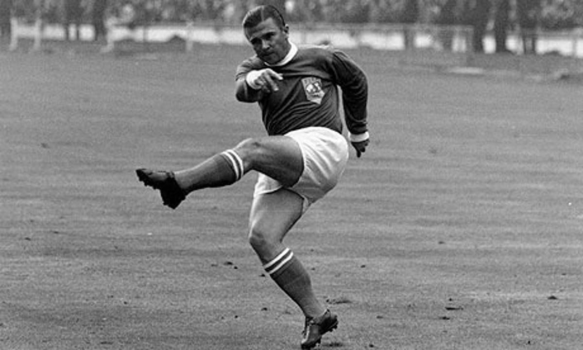 Ferenc Puskas in action (cred: YouTube)