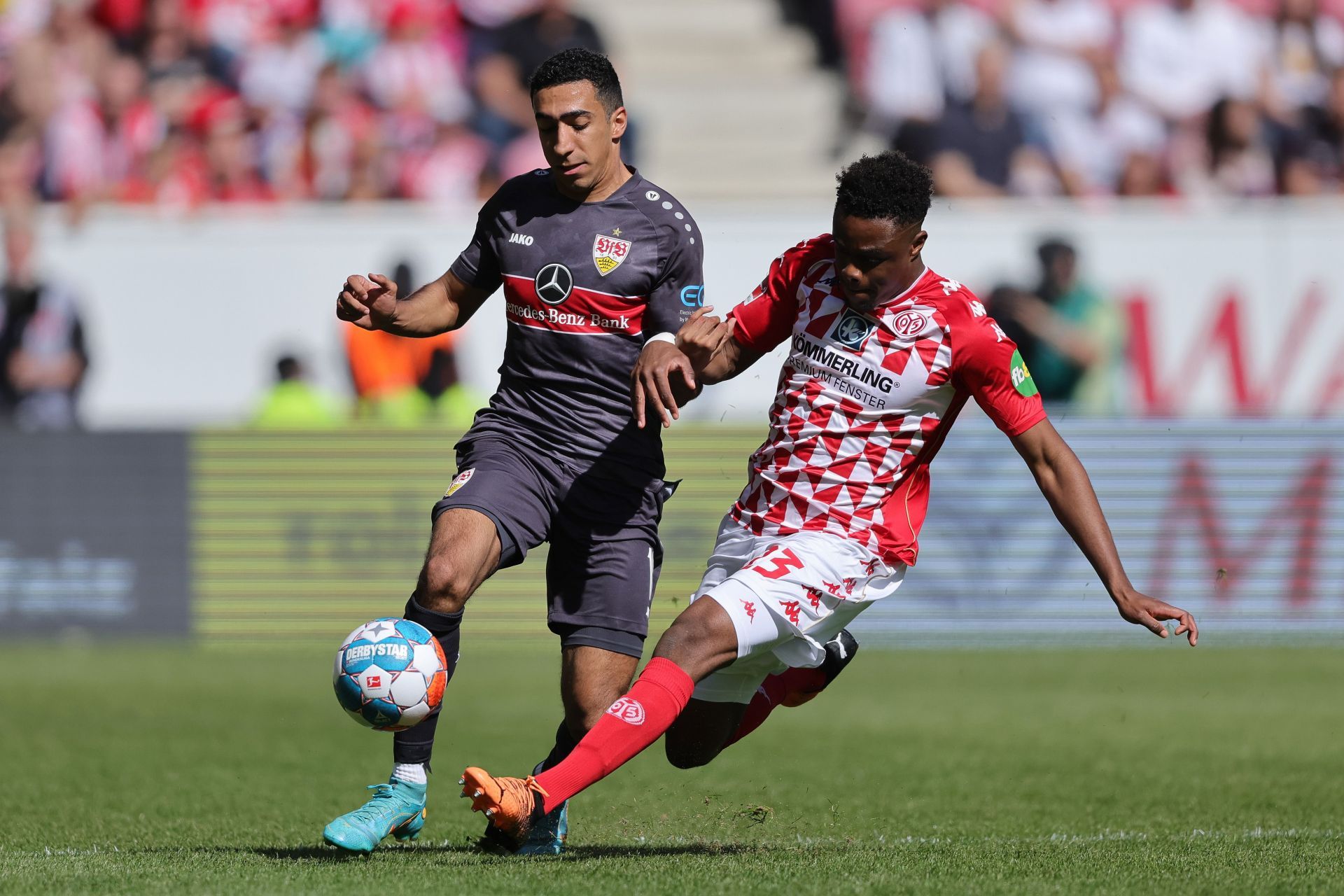 1. FSV Mainz 05 v VfB Stuttgart - Bundesliga