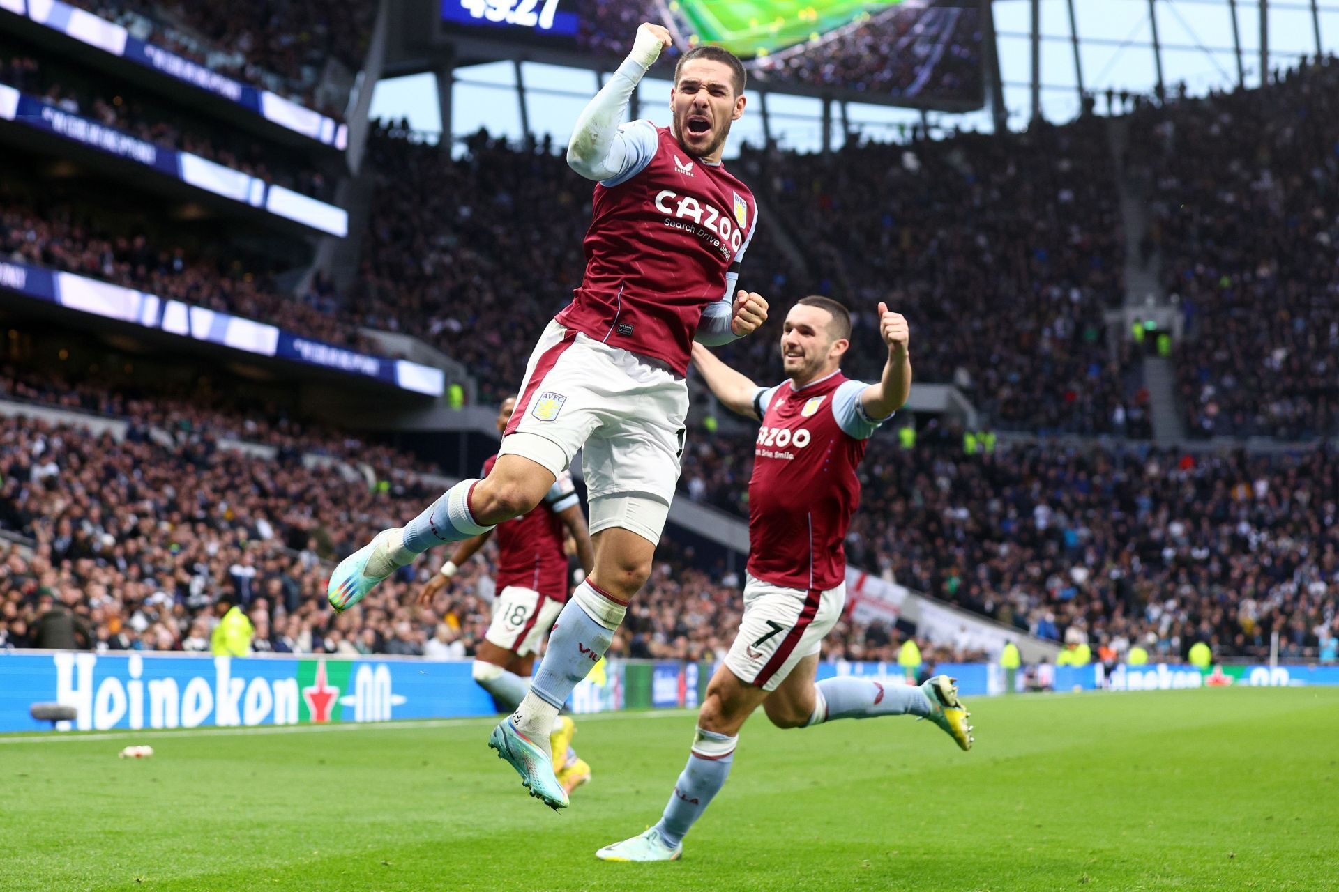 Tottenham Hotspur v Aston Villa - Premier League