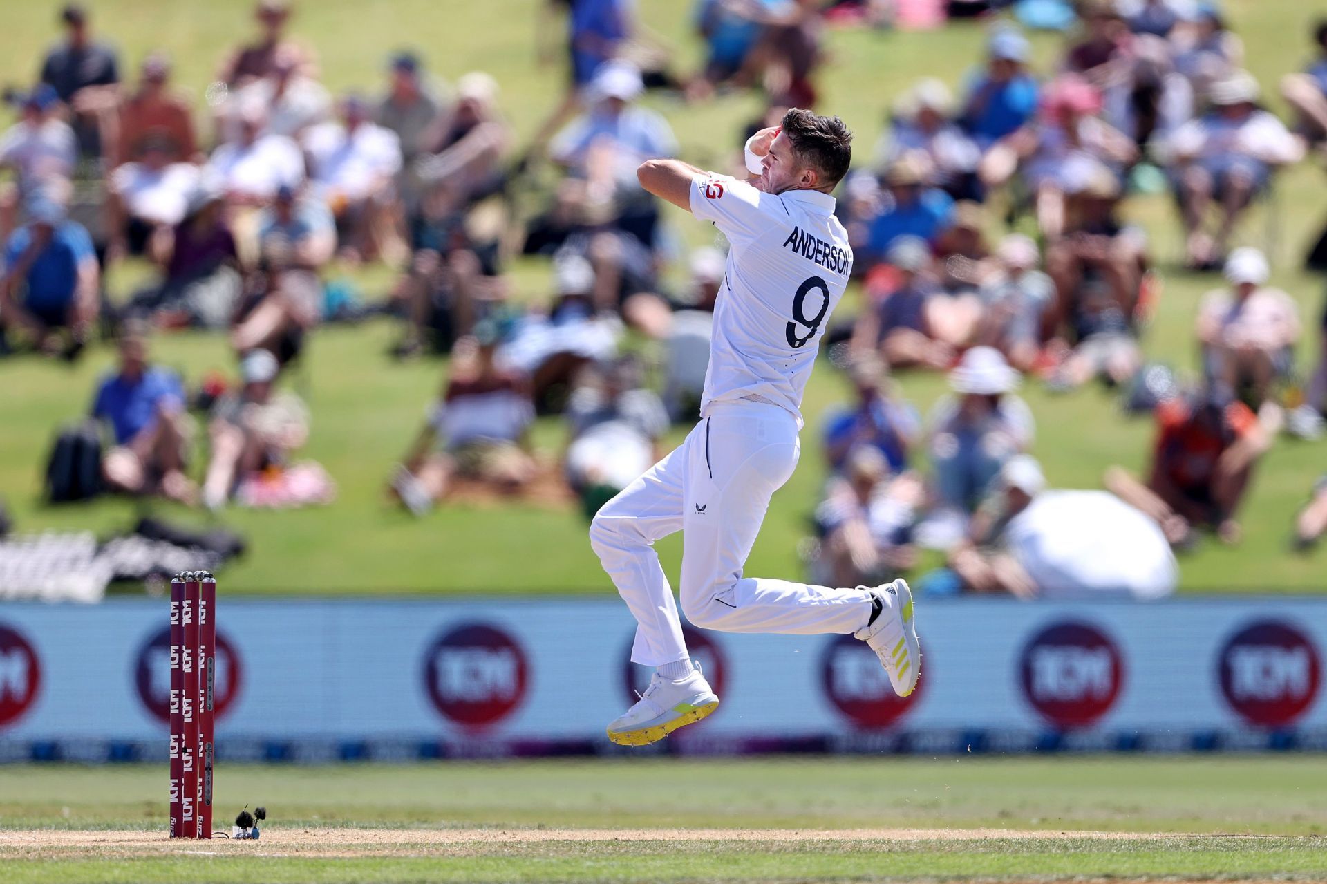 New Zealand v England - 1st Test: Day 4