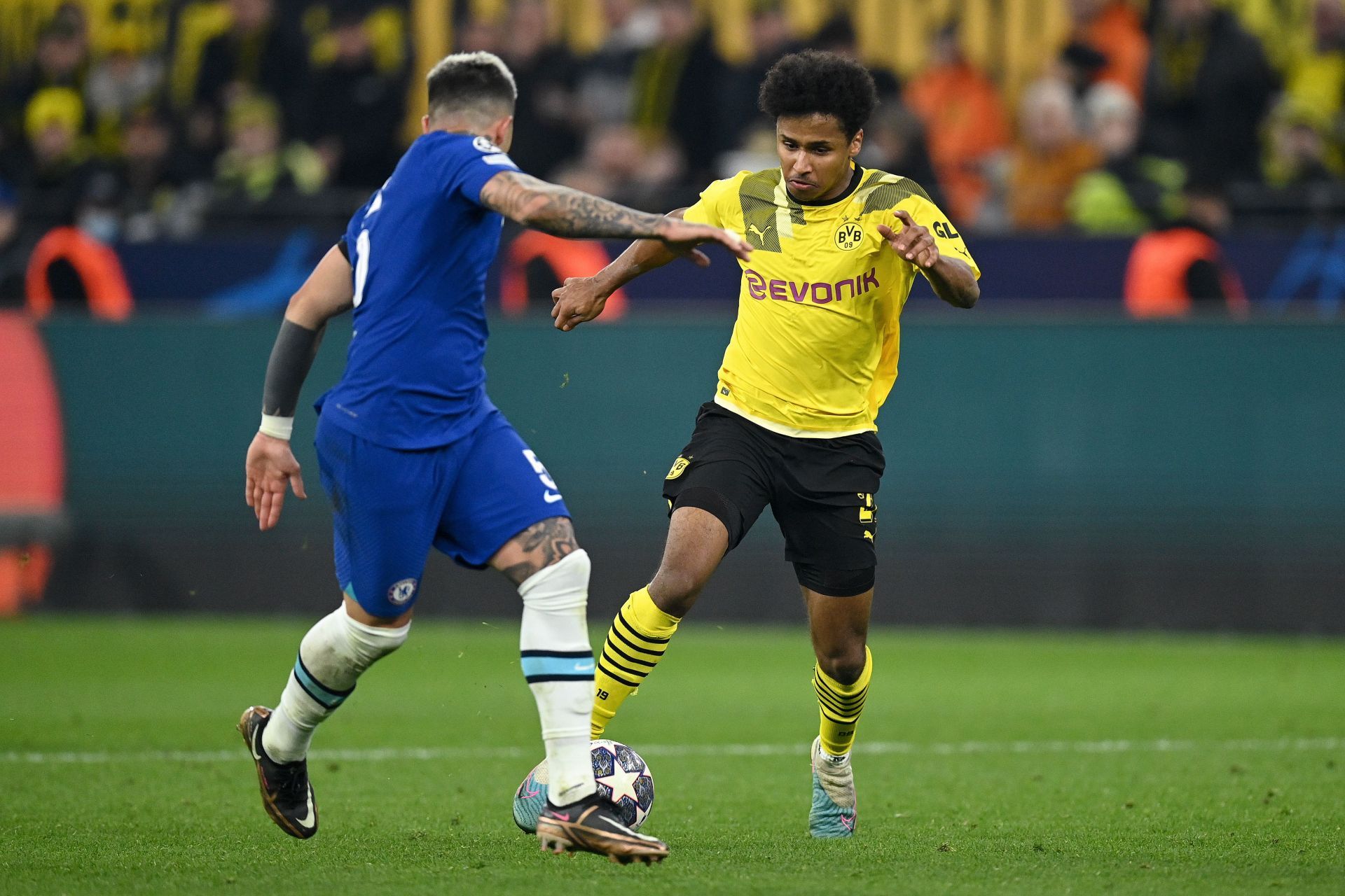 Borussia Dortmund v Chelsea FC: Round of 16 Leg One - UEFA Champions League