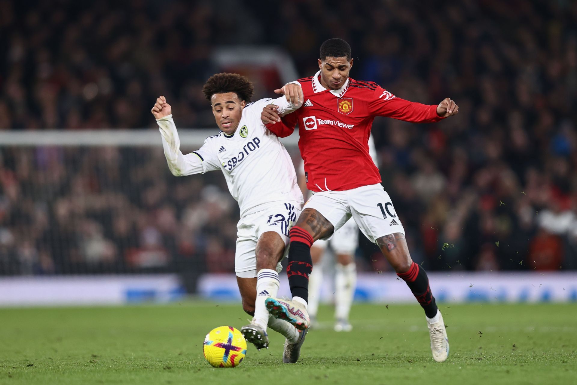 Manchester United v Leeds United - Premier League