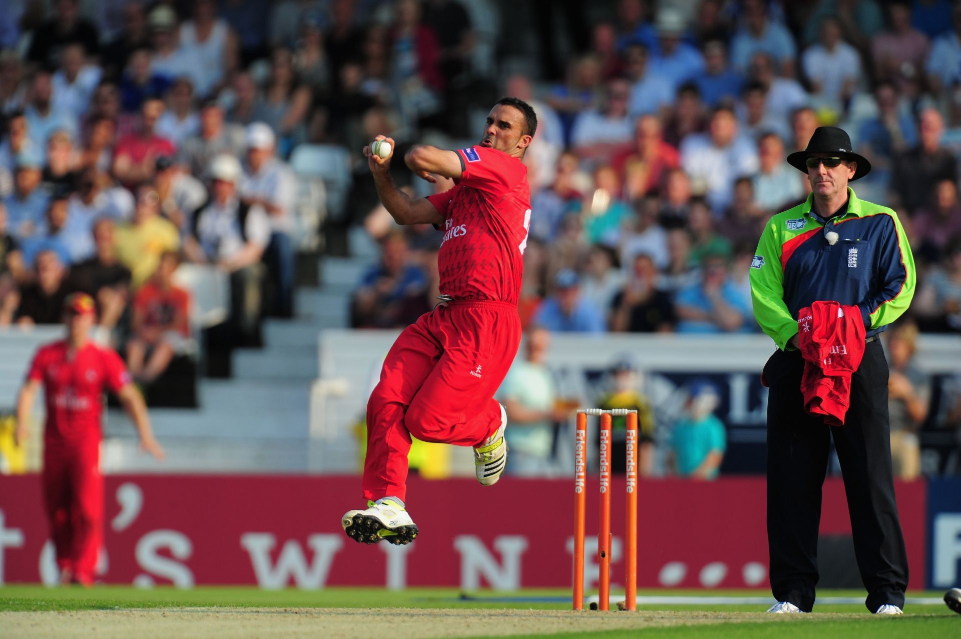 Yorkshire Carnegie v Lancashire Lightning - Friends Life T20 (Image: Getty)