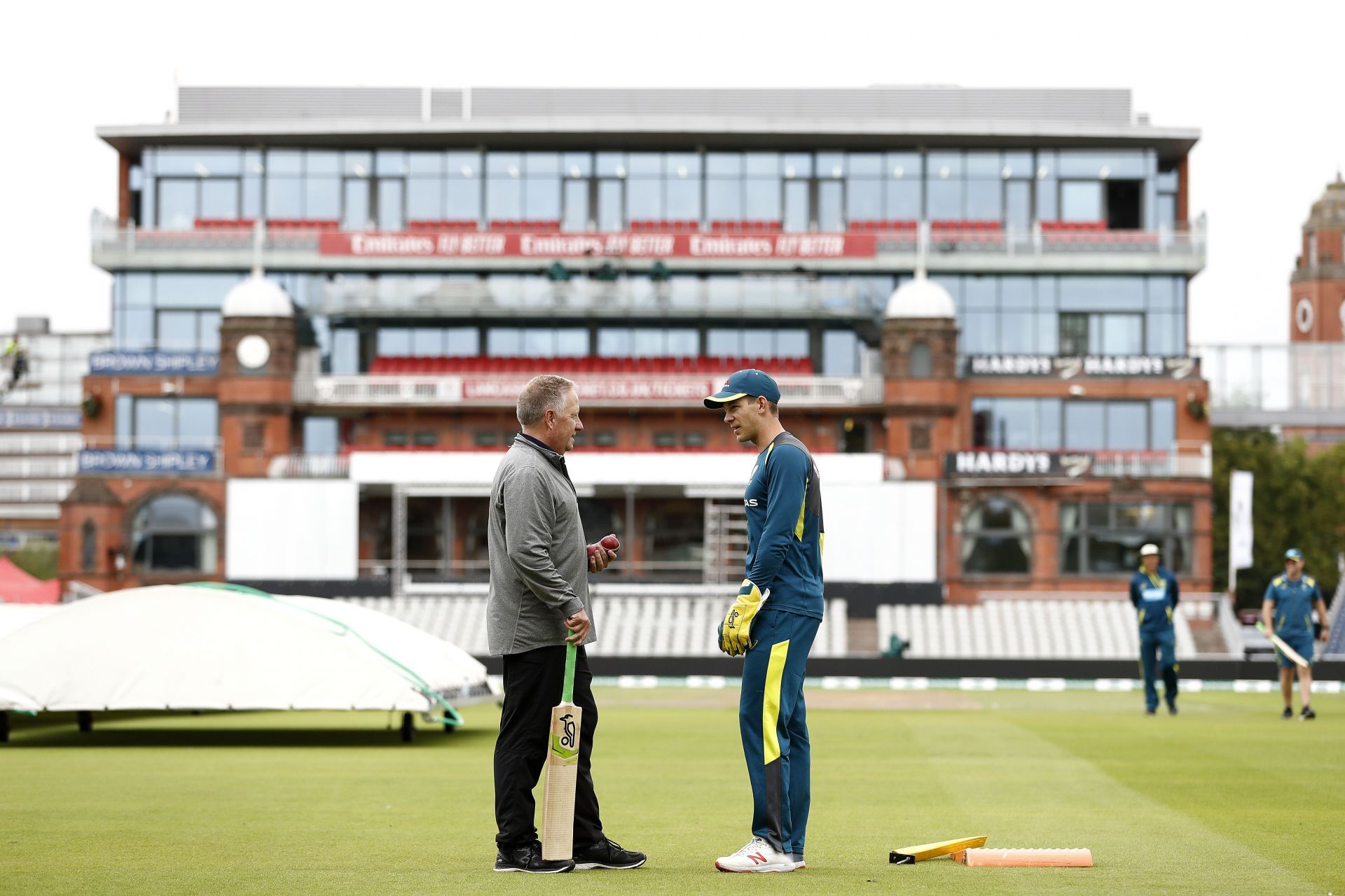 Ian Healy and Tim Paine. (Credits: Getty)