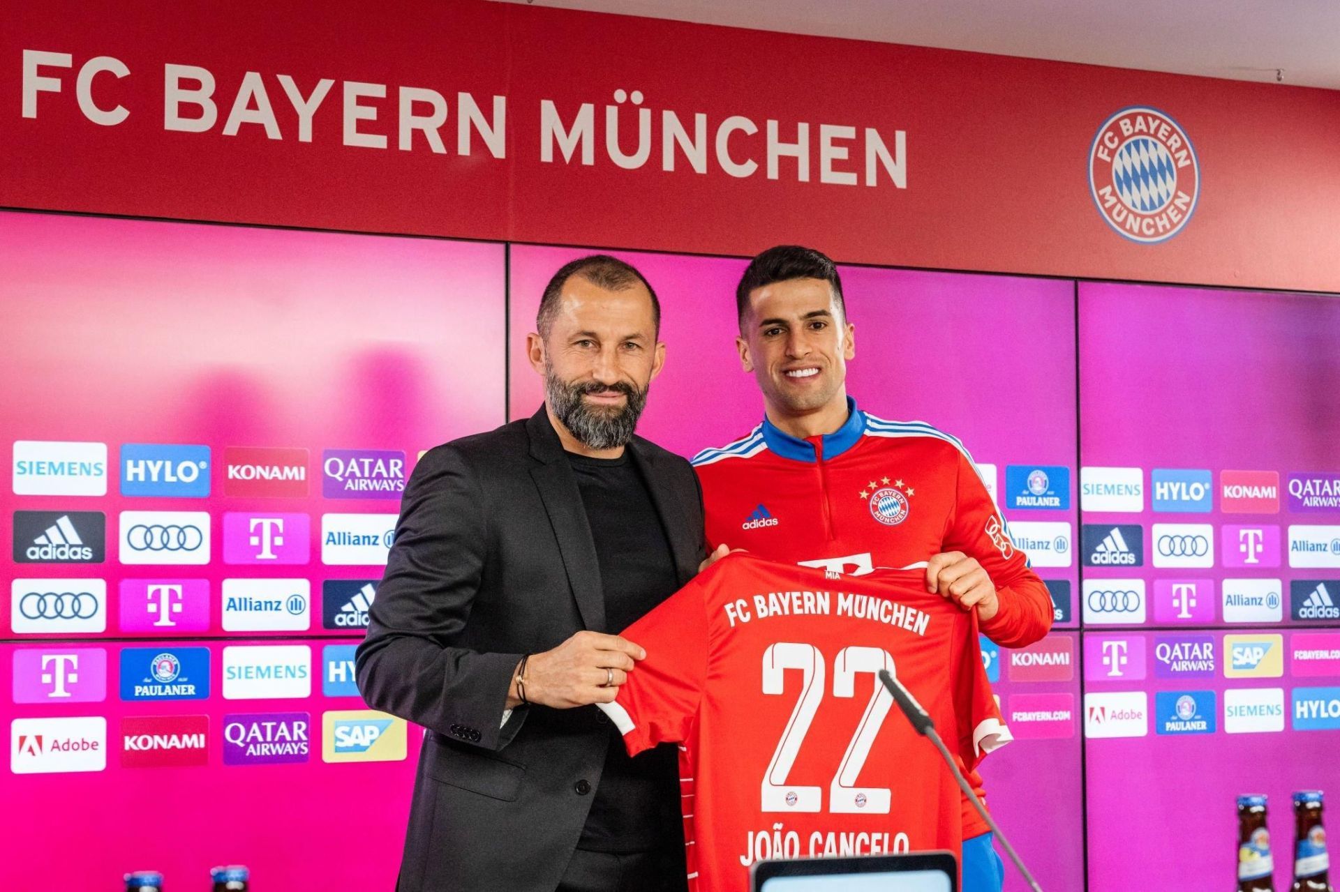 Joao Cancelo signs for Bayern Munich on loan (credits; Fabrizio Romano)