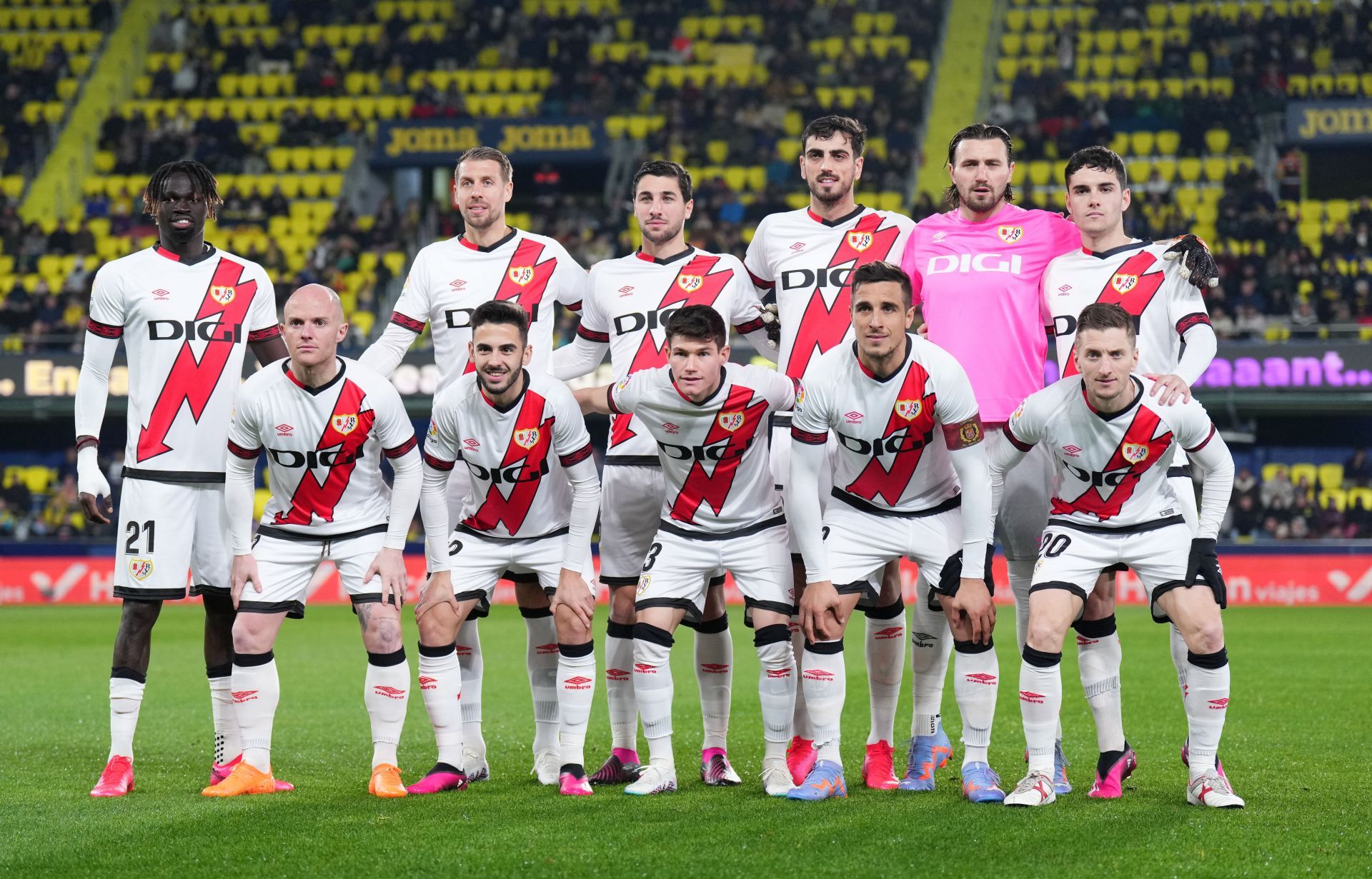 Villarreal CF v Rayo Vallecano - LaLiga Santander