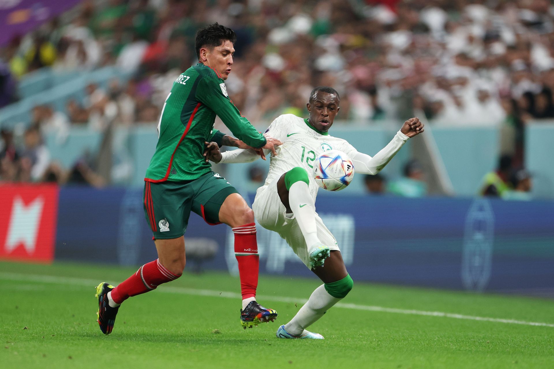 Edson Alvarez (left) wants to leave Ajax.