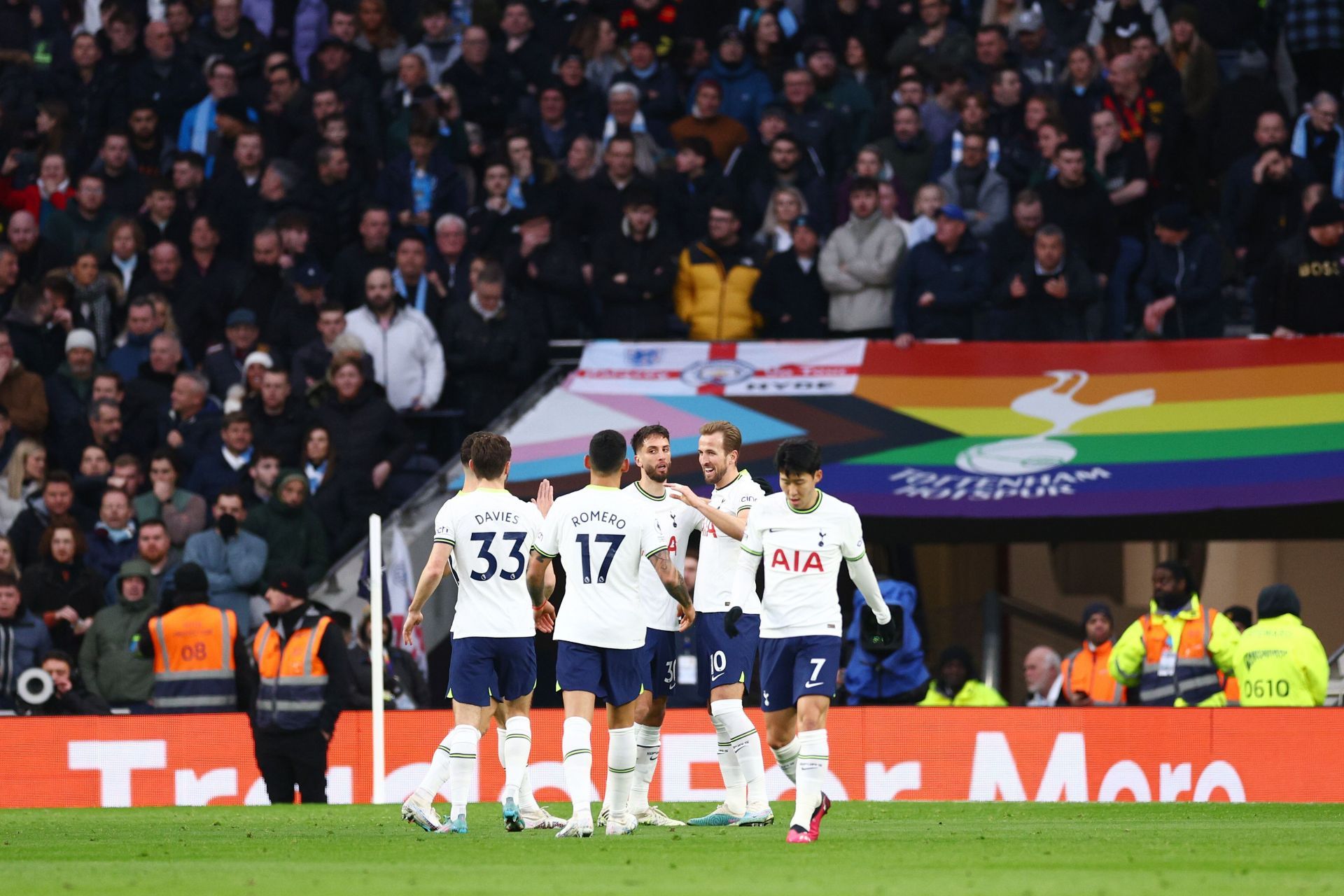 Tottenham Hotspur v Manchester City - Premier League