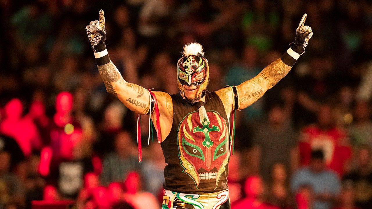 Rey Mysterio was not offered the proper respect recently.