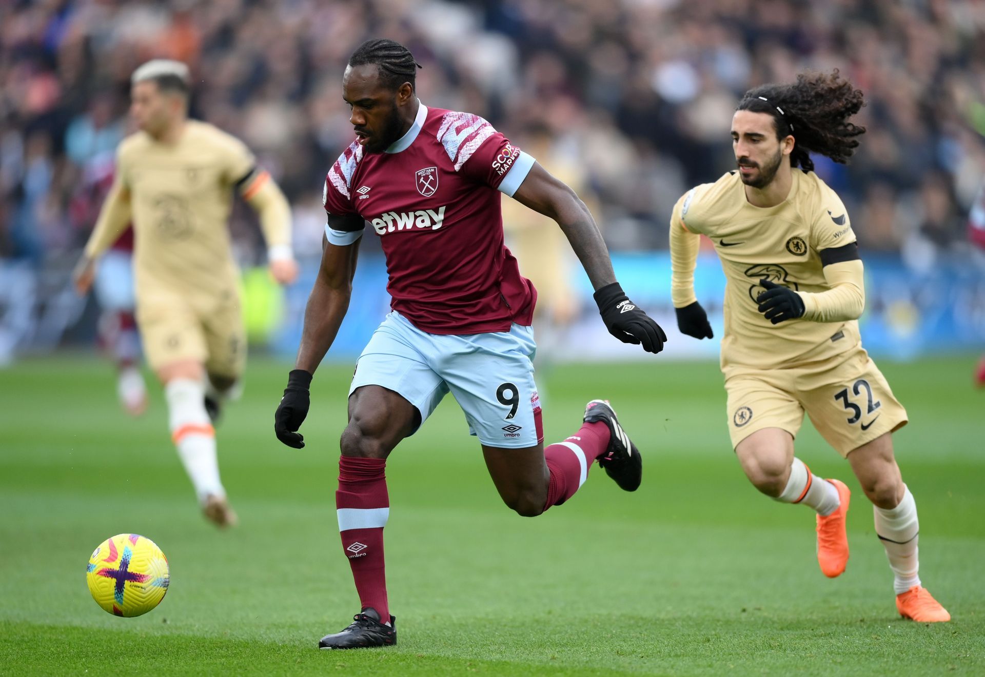 Cole was unimpressed by Cucurella's (right) defending for West Ham's goal.