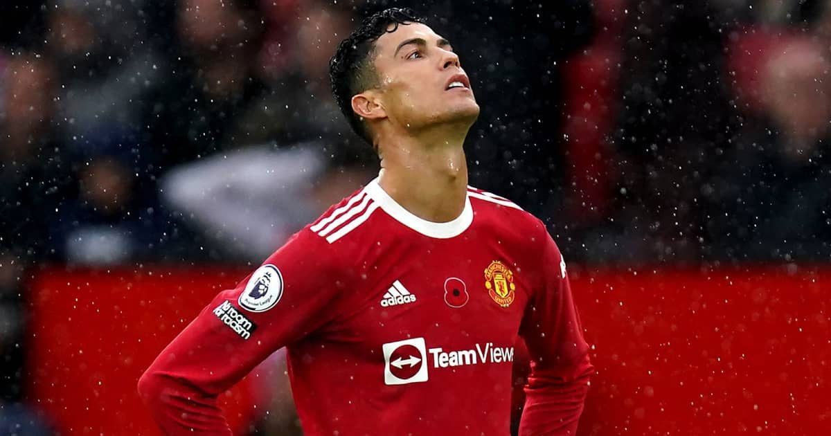 When Sammy McIlroy slammed Cristiano Ronaldo for comments on Wayne Rooney