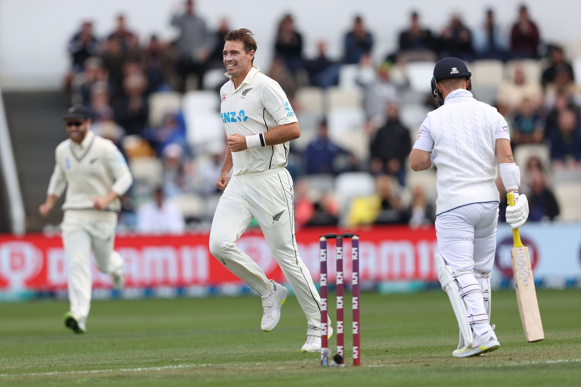 New Zealand v England - 2nd Test: Day 1