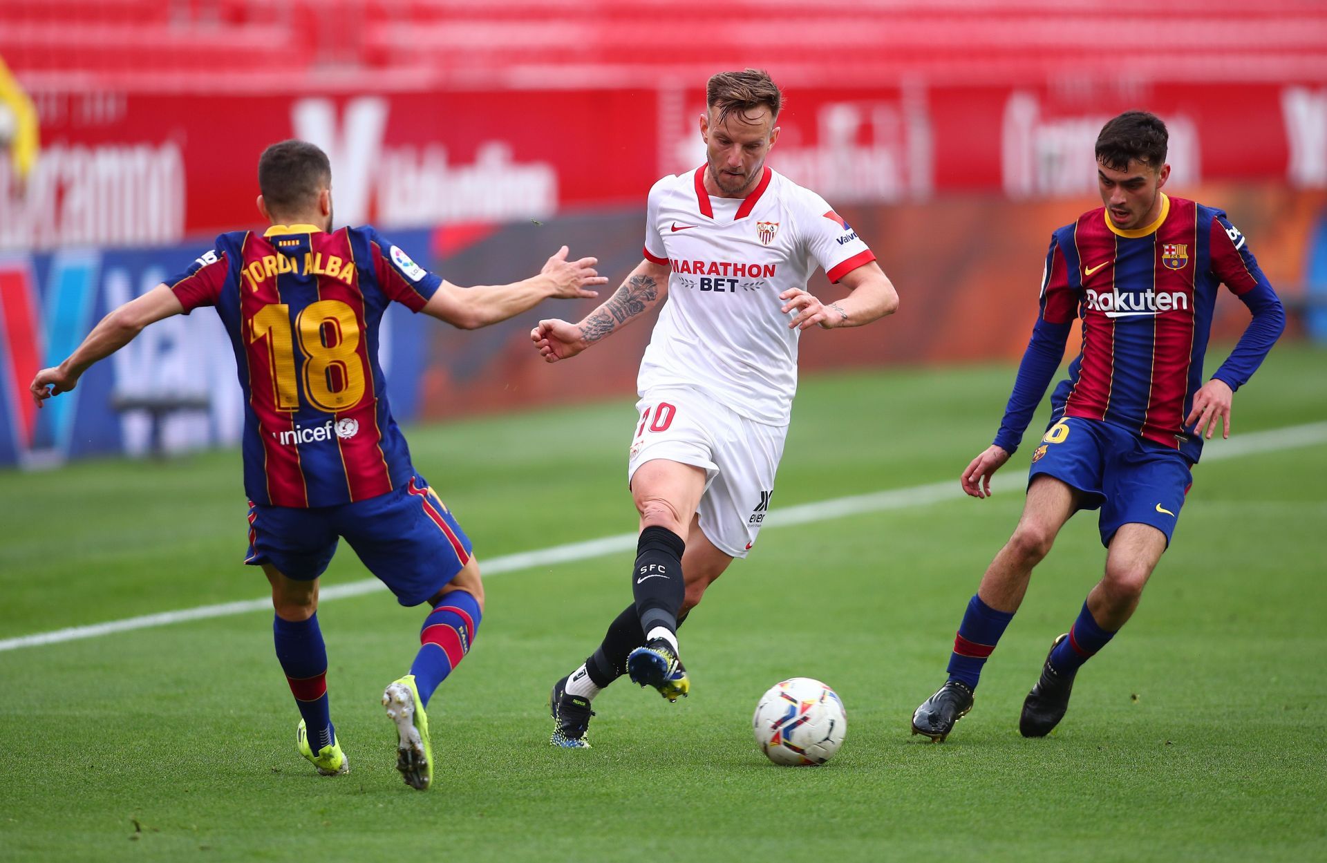 Sevilla FC v FC Barcelona - La Liga Santander