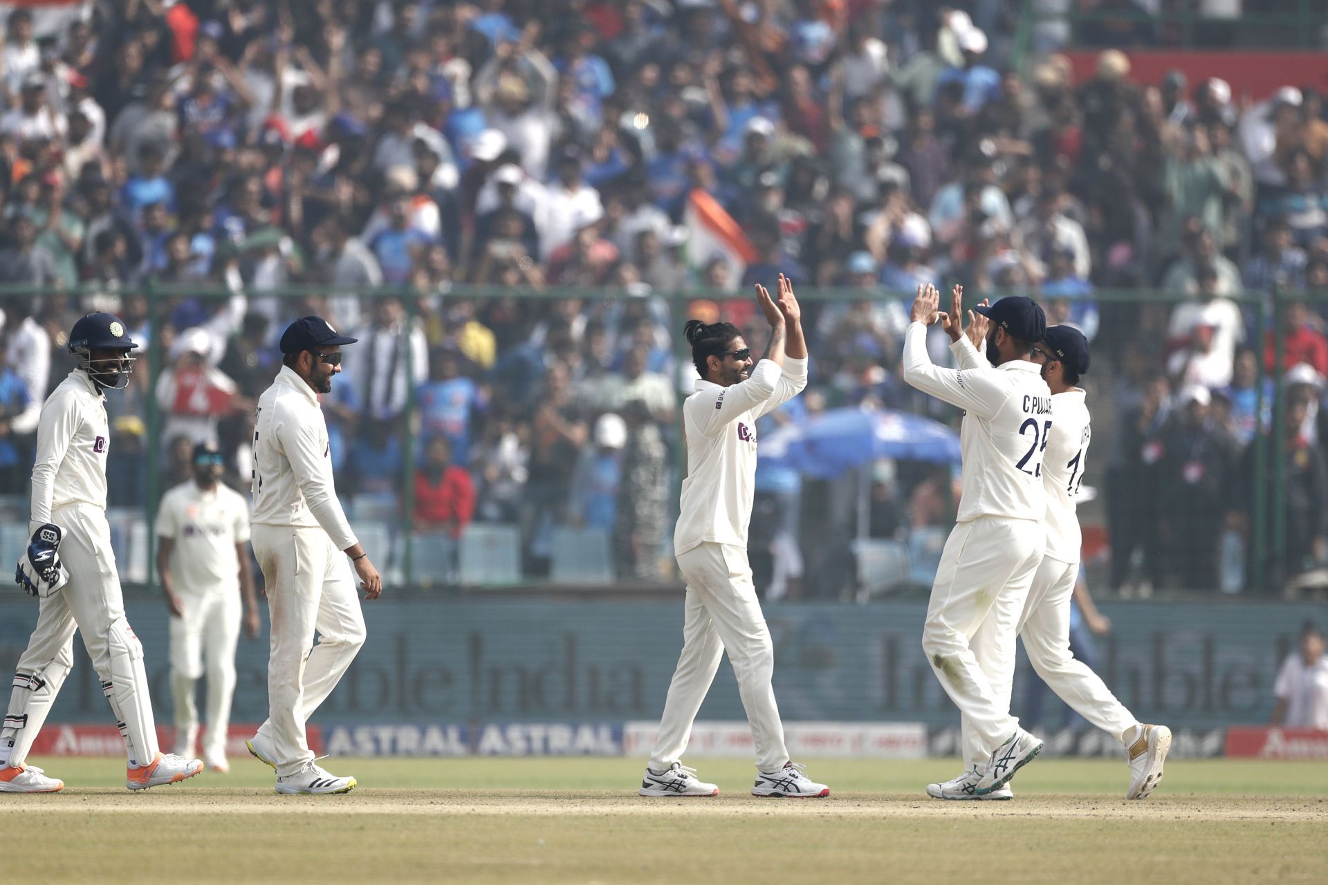 India v Australia - 2nd Test: Day 3