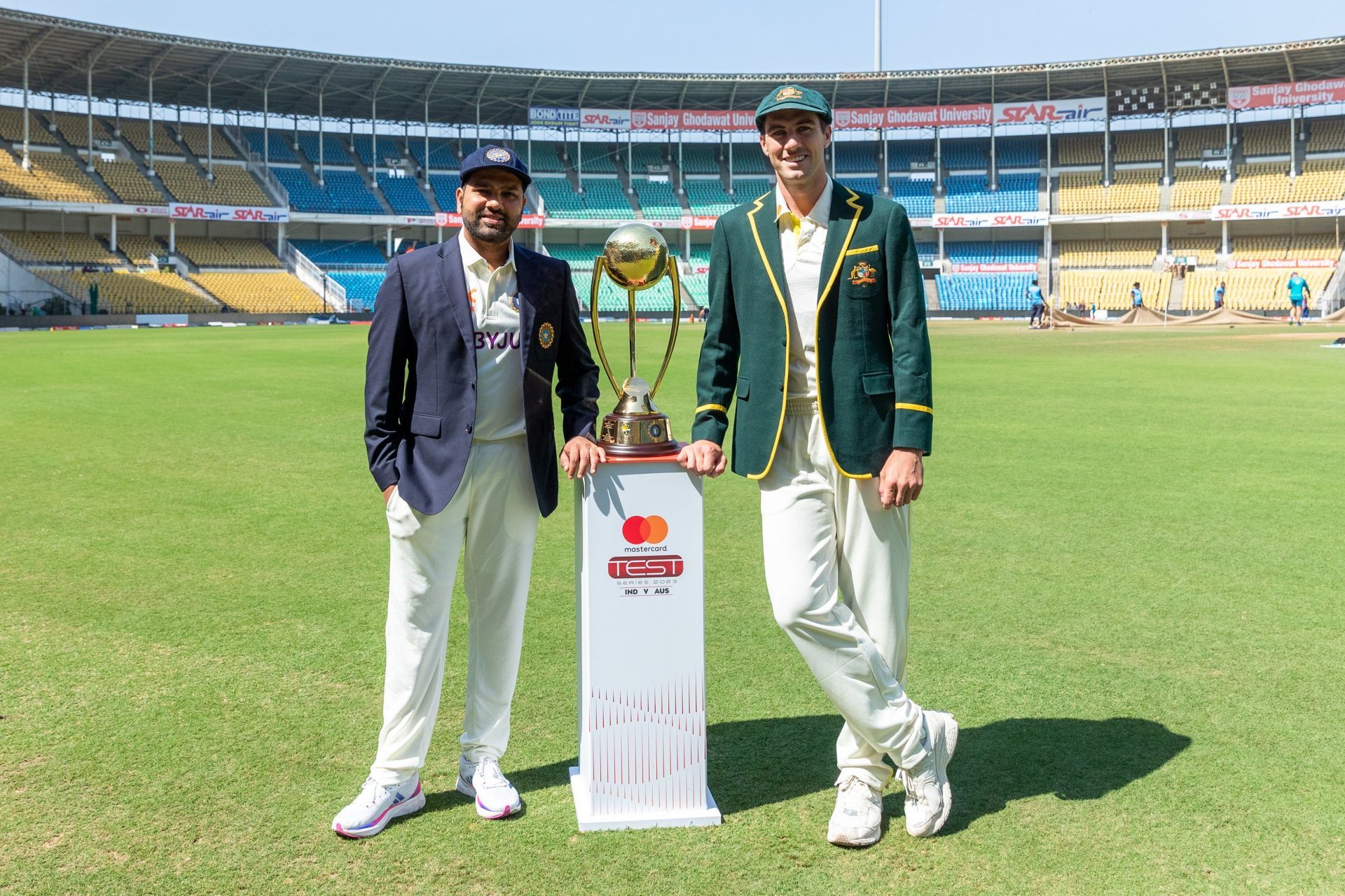 Rohit Sharma and Pat Cummins in Nagpur (Image: BCCI/Twitter)