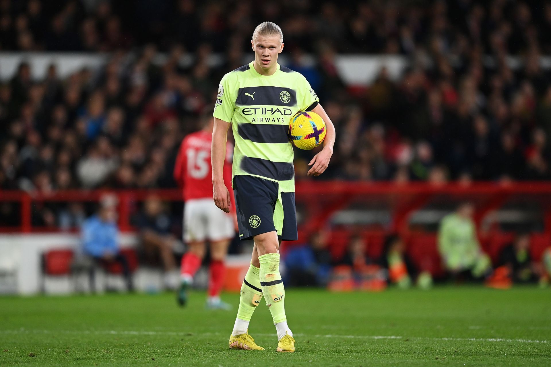 Nottingham Forest v Manchester City - Premier League