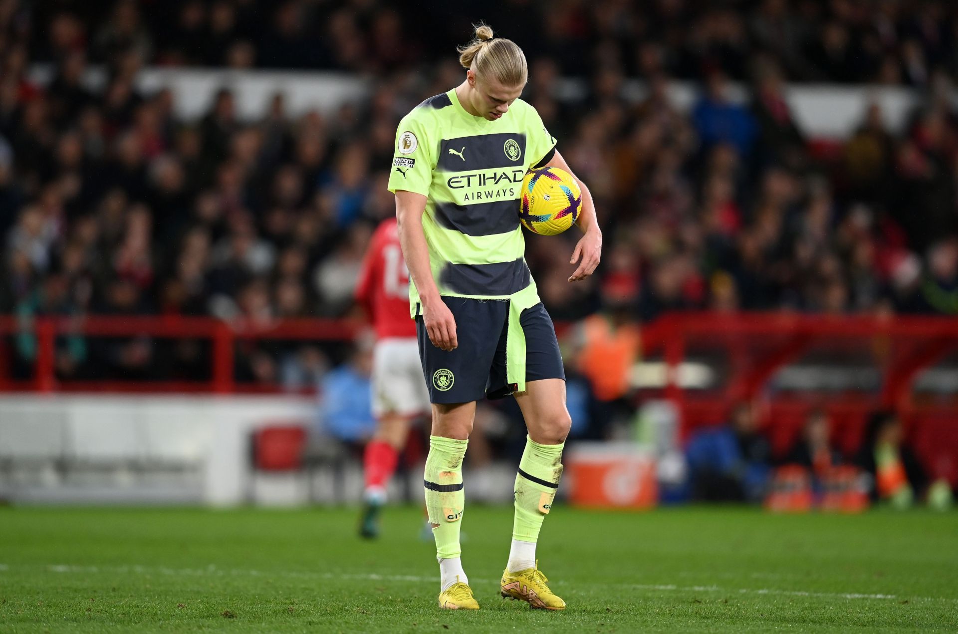 Nottingham Forest v Manchester City - Premier League