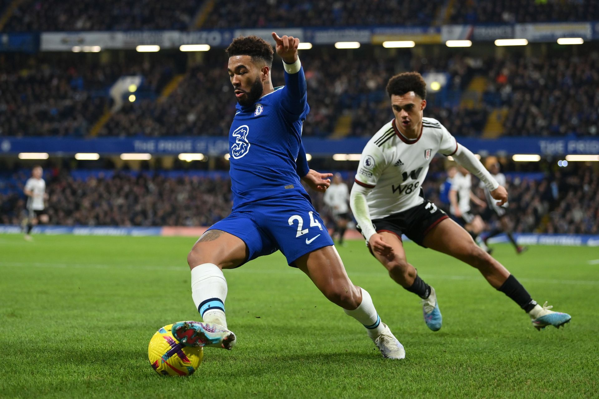 Chelsea FC v Fulham FC - Premier League