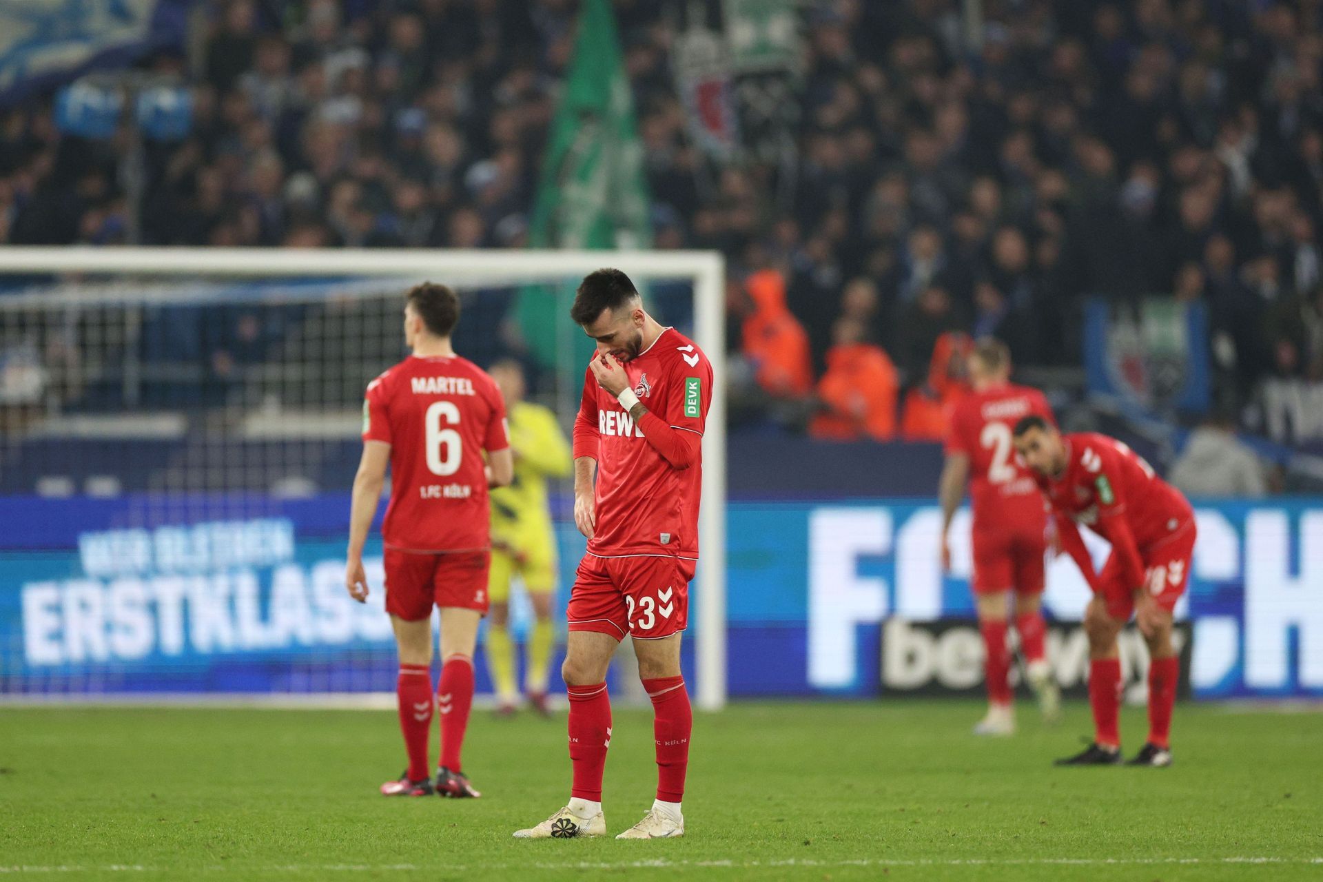 FC Schalke 04 v 1. FC K&ouml;ln - Bundesliga