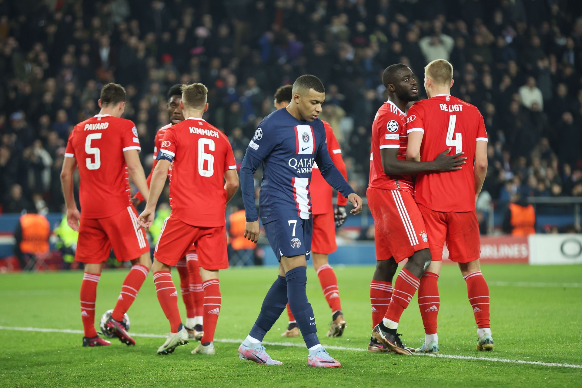 Paris Saint-Germain v FC Bayern München: Round of 16 Leg One - UEFA Champions League