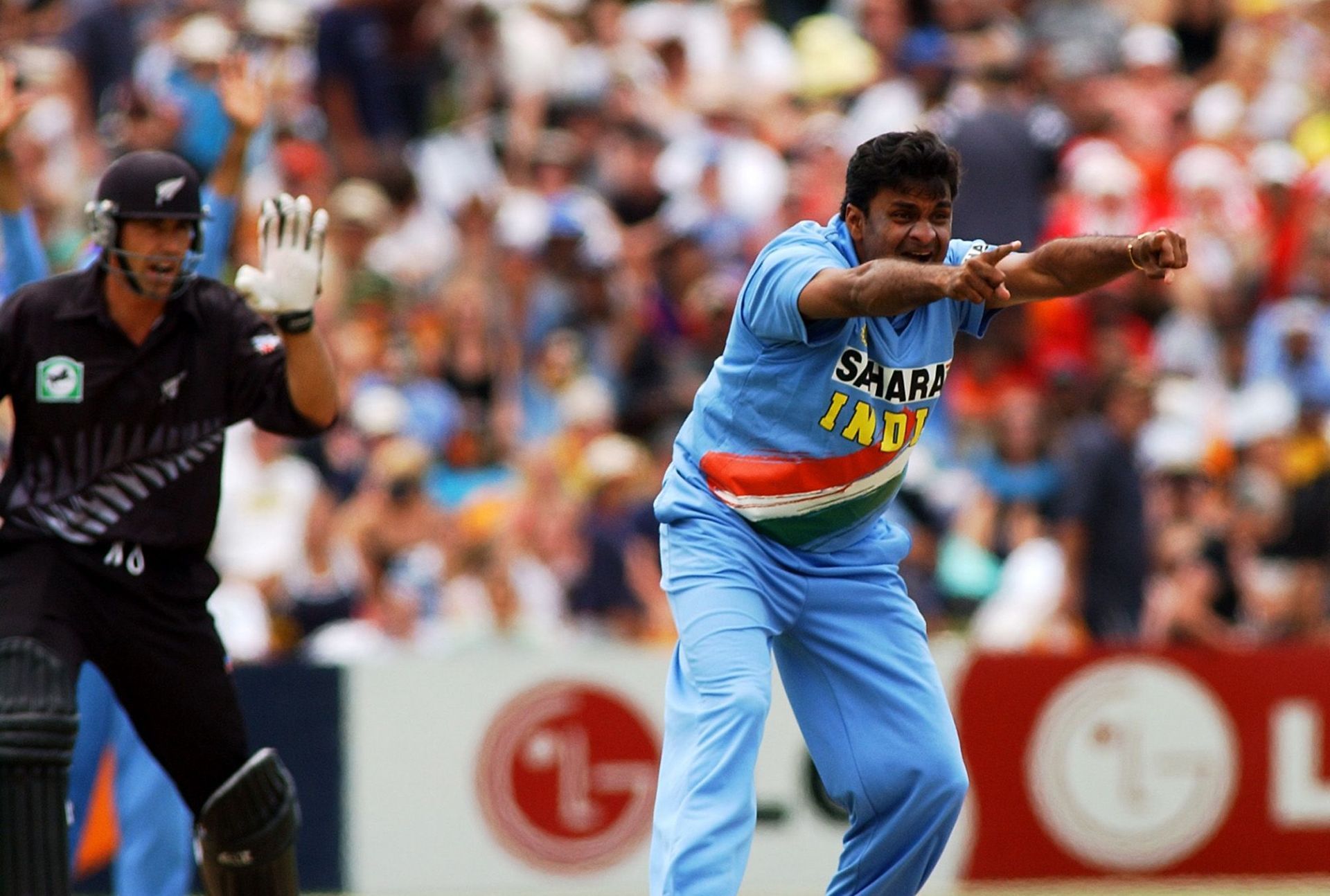 India's Javagal Srinath, right, appeals for lbw (Image: Getty)