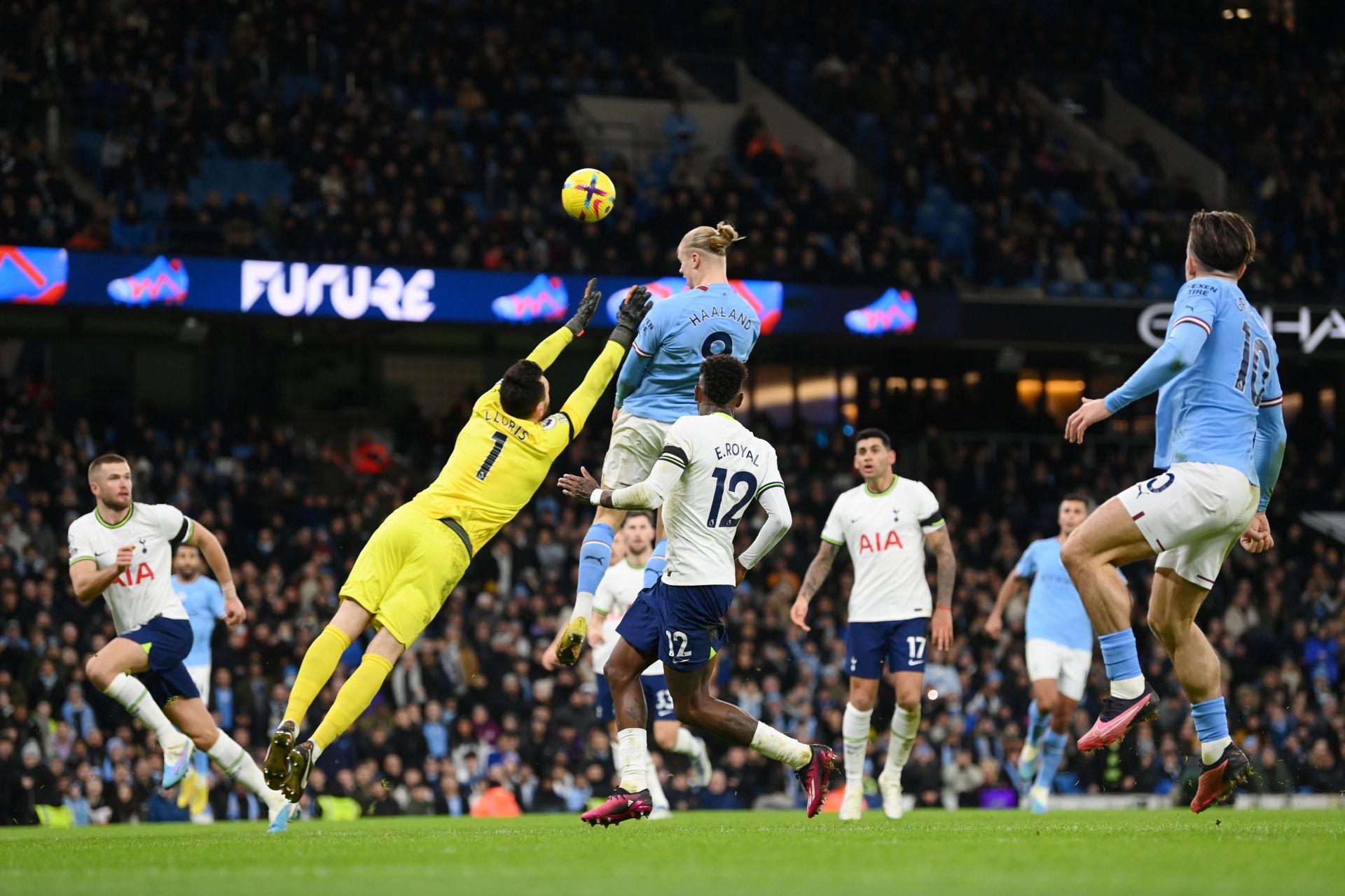 Manchester City v Tottenham Hotspur - Premier League