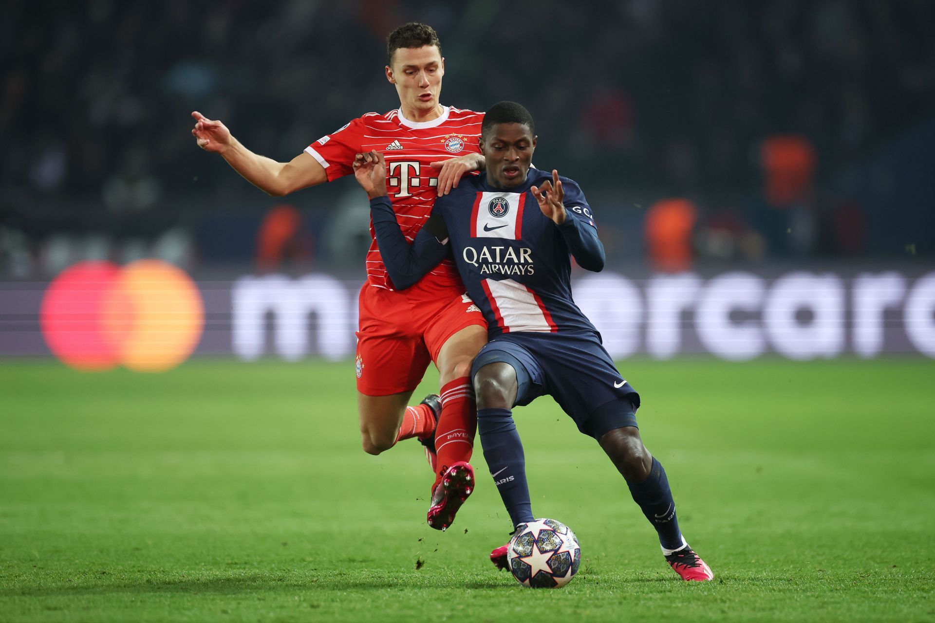 Paris Saint-Germain v FC Bayern München: Round of 16 Leg One - UEFA Champions League