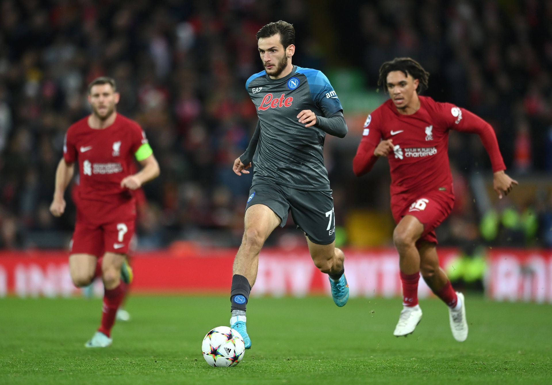 Liverpool FC v SSC Napoli: Group A - UEFA Champions League