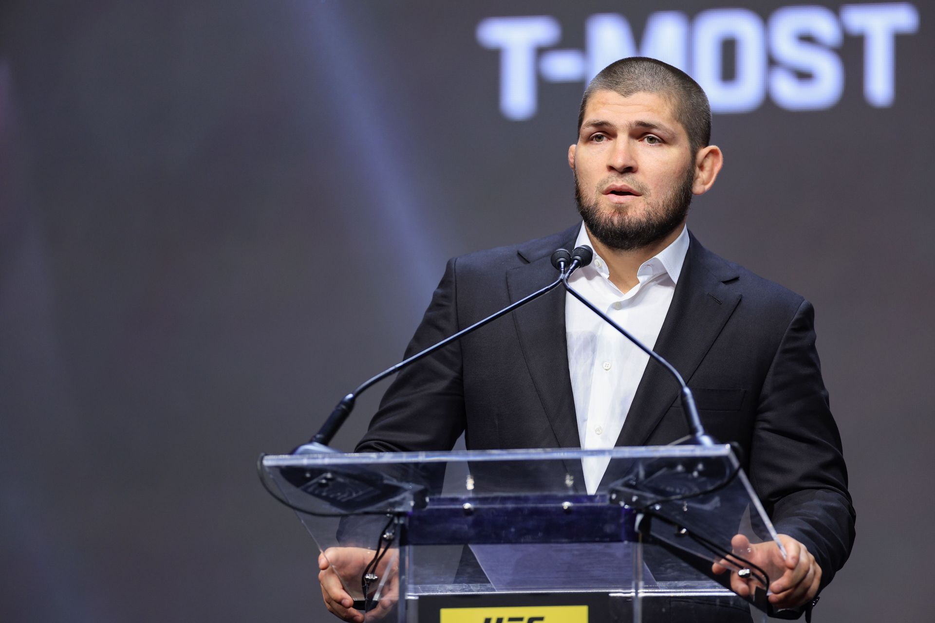 Khabib watched Chelsea and Liverpool play out a goalless draw last month.