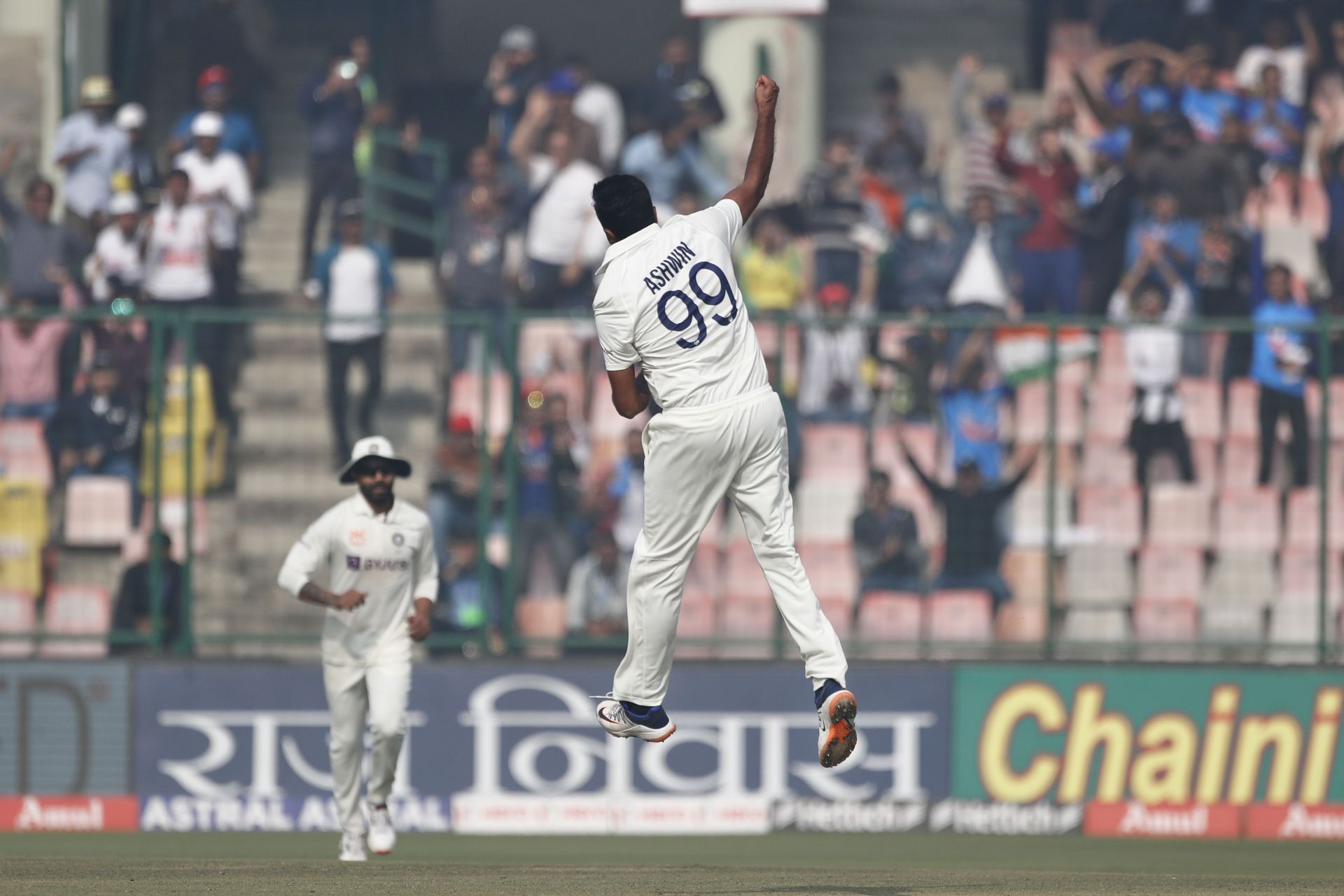 India v Australia - 2nd Test: Day 3