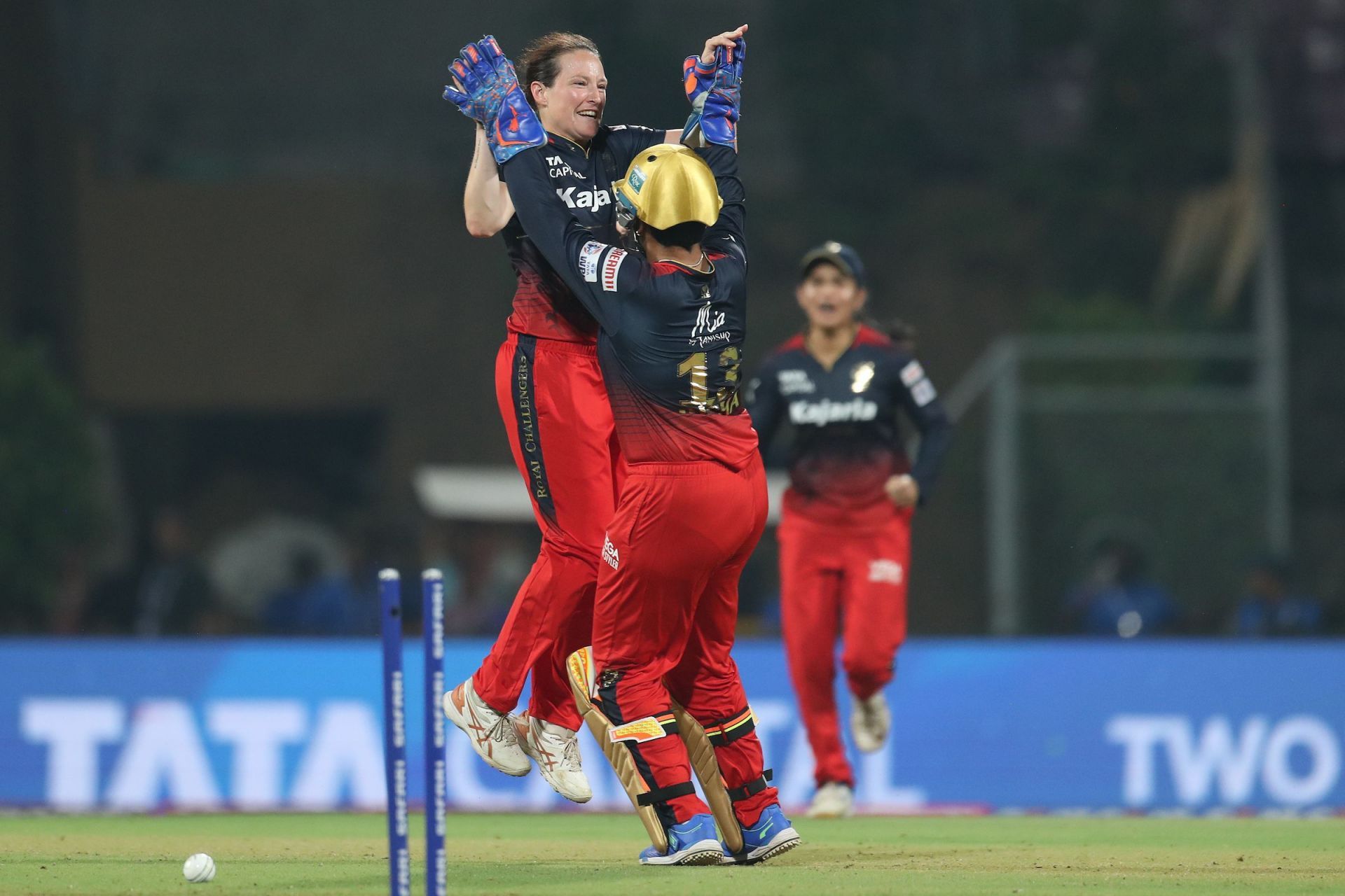 Megan Schutt castled Shafali Verma for a golden duck. [P/C: WPL/Twitter]