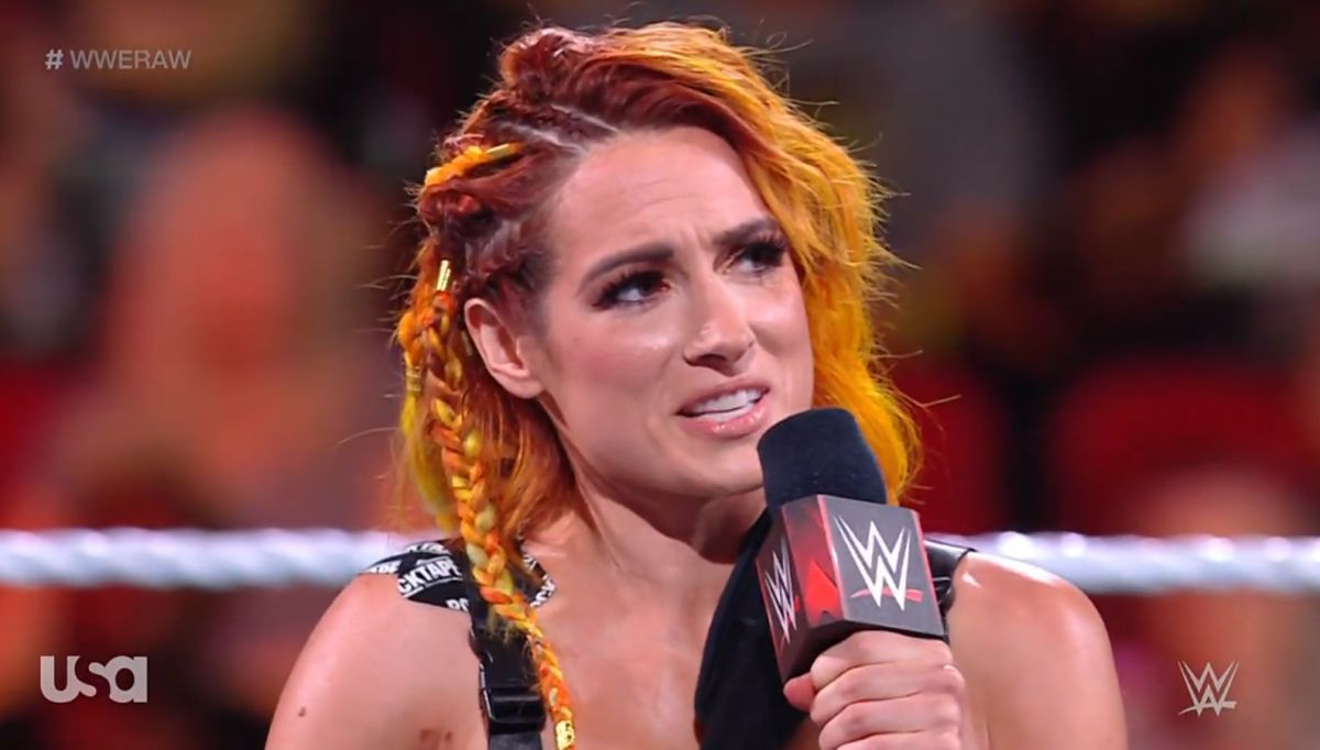 I Know What Feeds Your Ego Raw Superstar Sends A Message To Becky Lynch