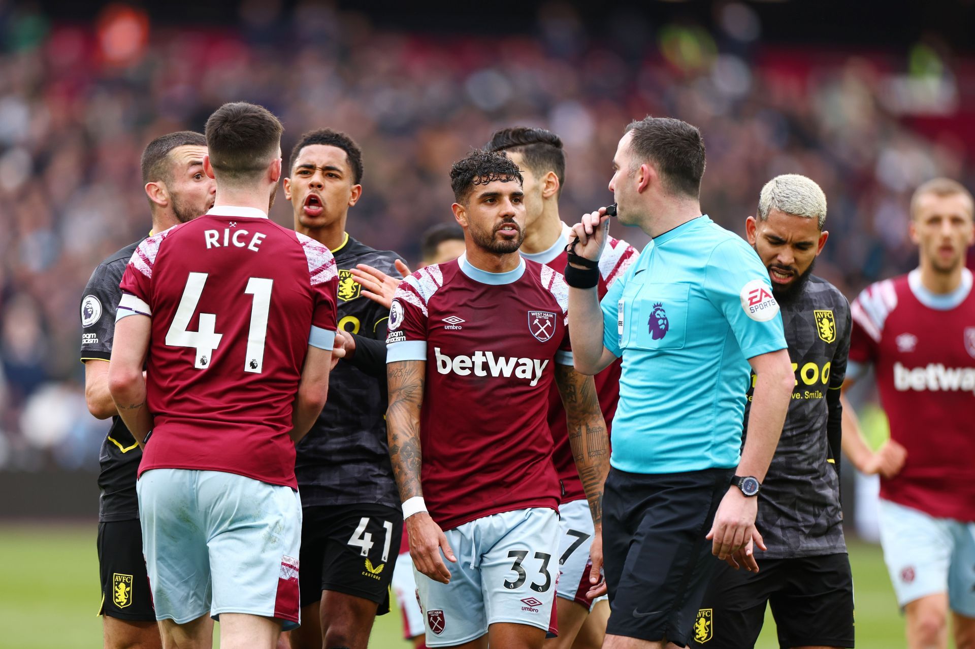 West Ham United v Aston Villa - Premier League