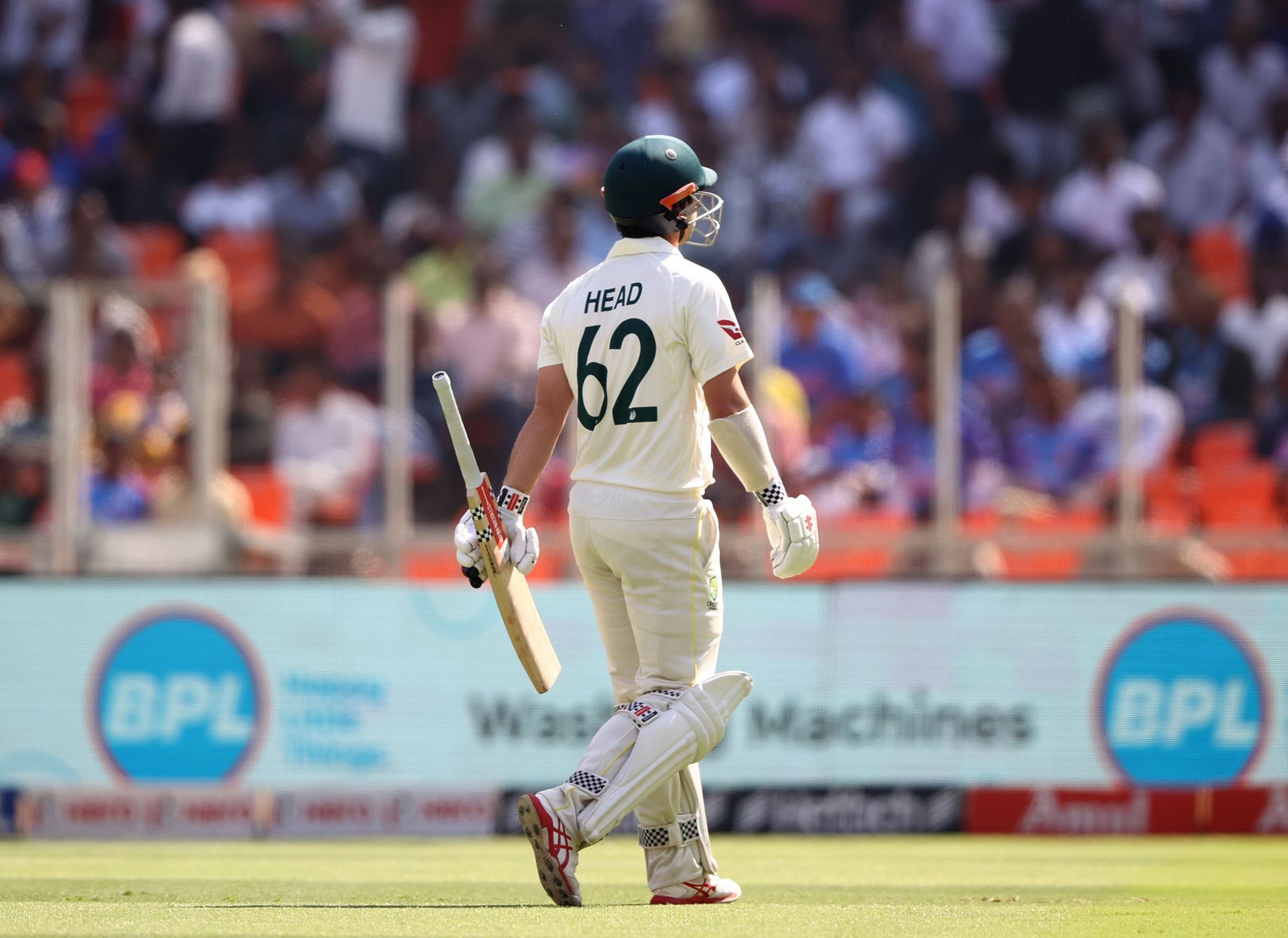 Travis Head was caught by Ravindra Jadeja off Ravichandran Ashwin's bowling.