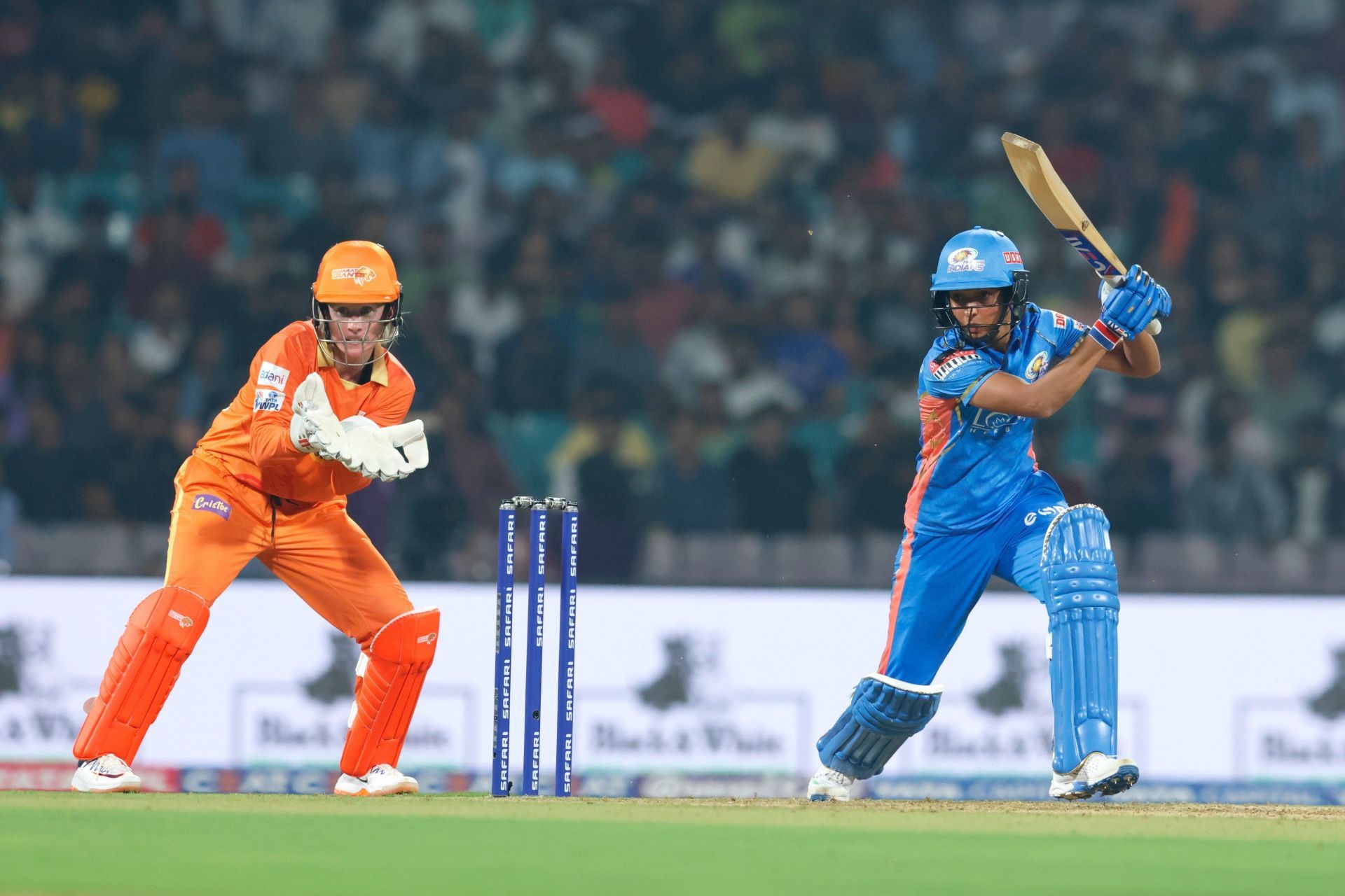 The Gujarat Giants suffered a crushing defeat against the Mumbai Indians. [P/C: WPL/Twitter]