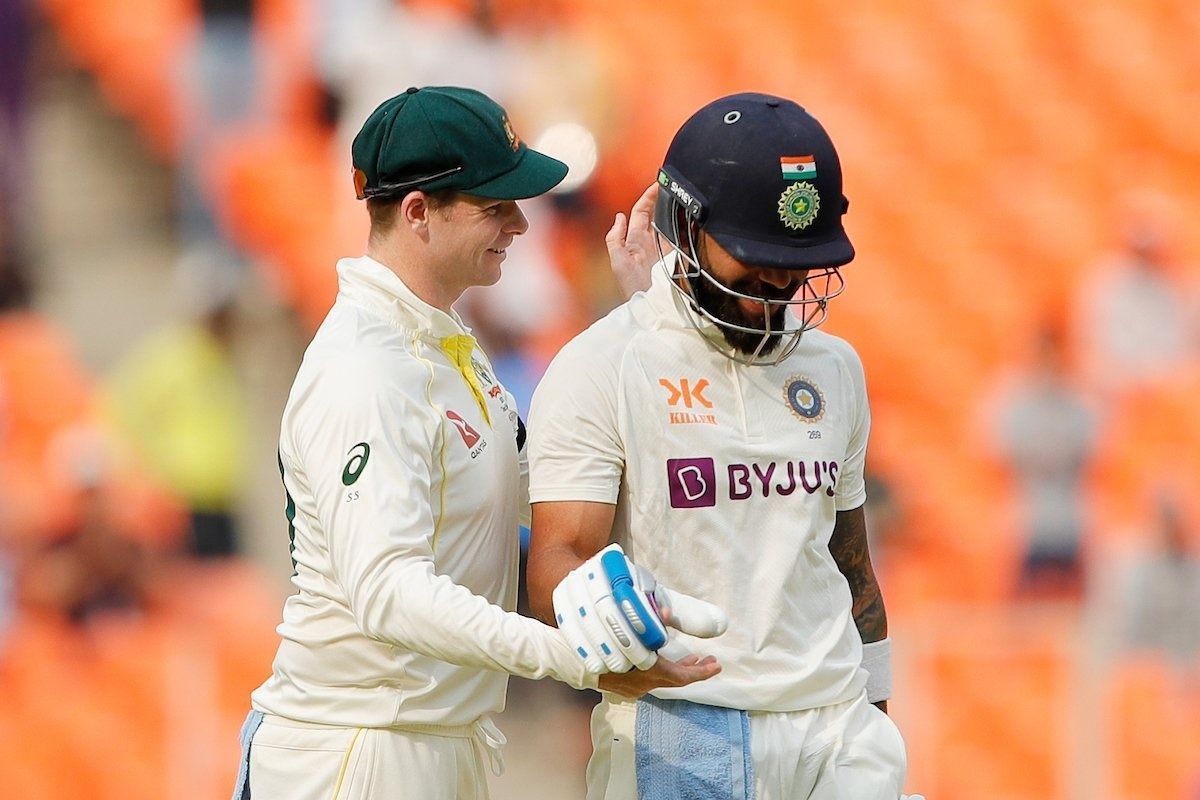 Steve Smith applauds a wonderful innings from Virat Kohli.