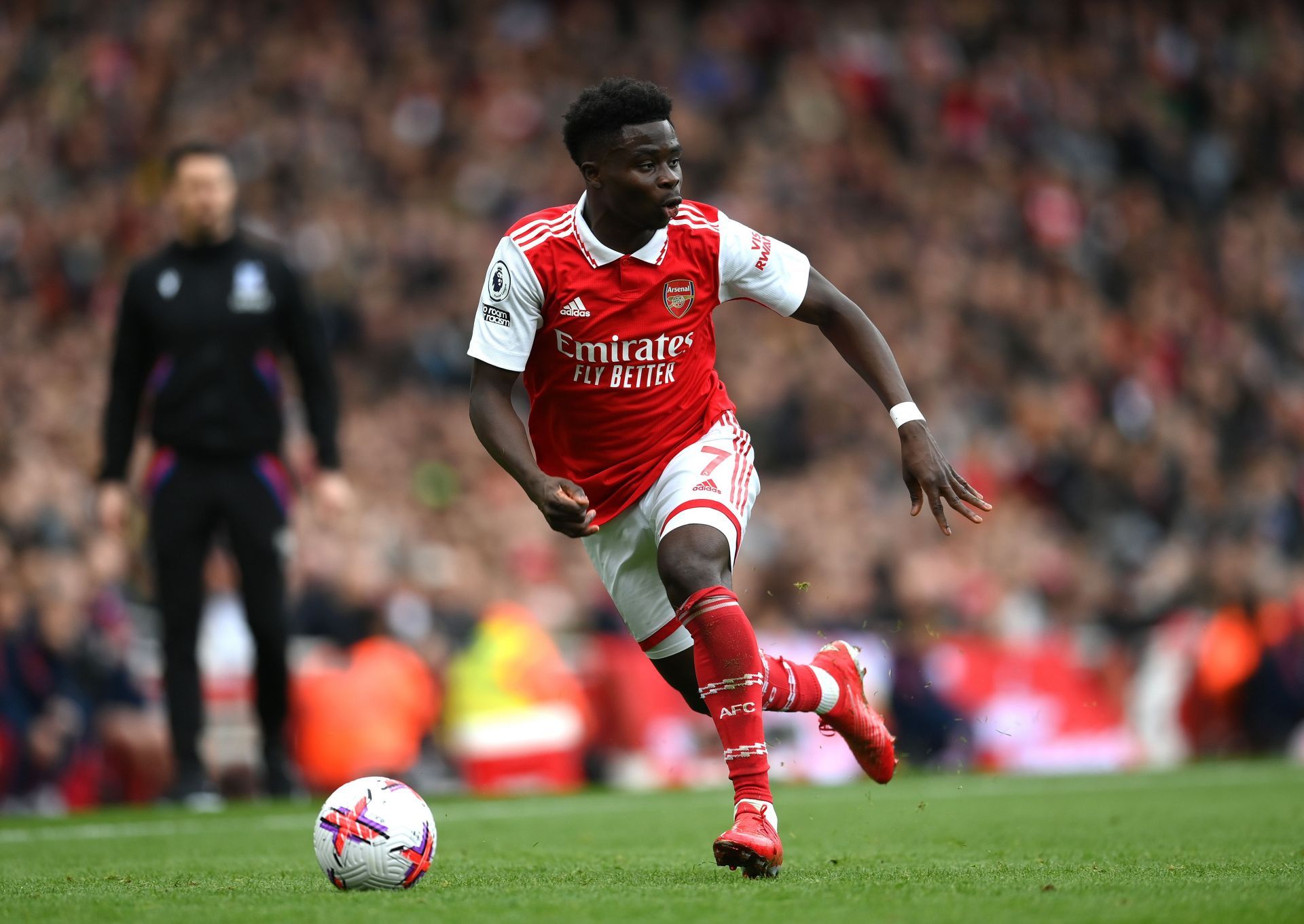 Bukayo Saka will continue his stay at the Emirates.