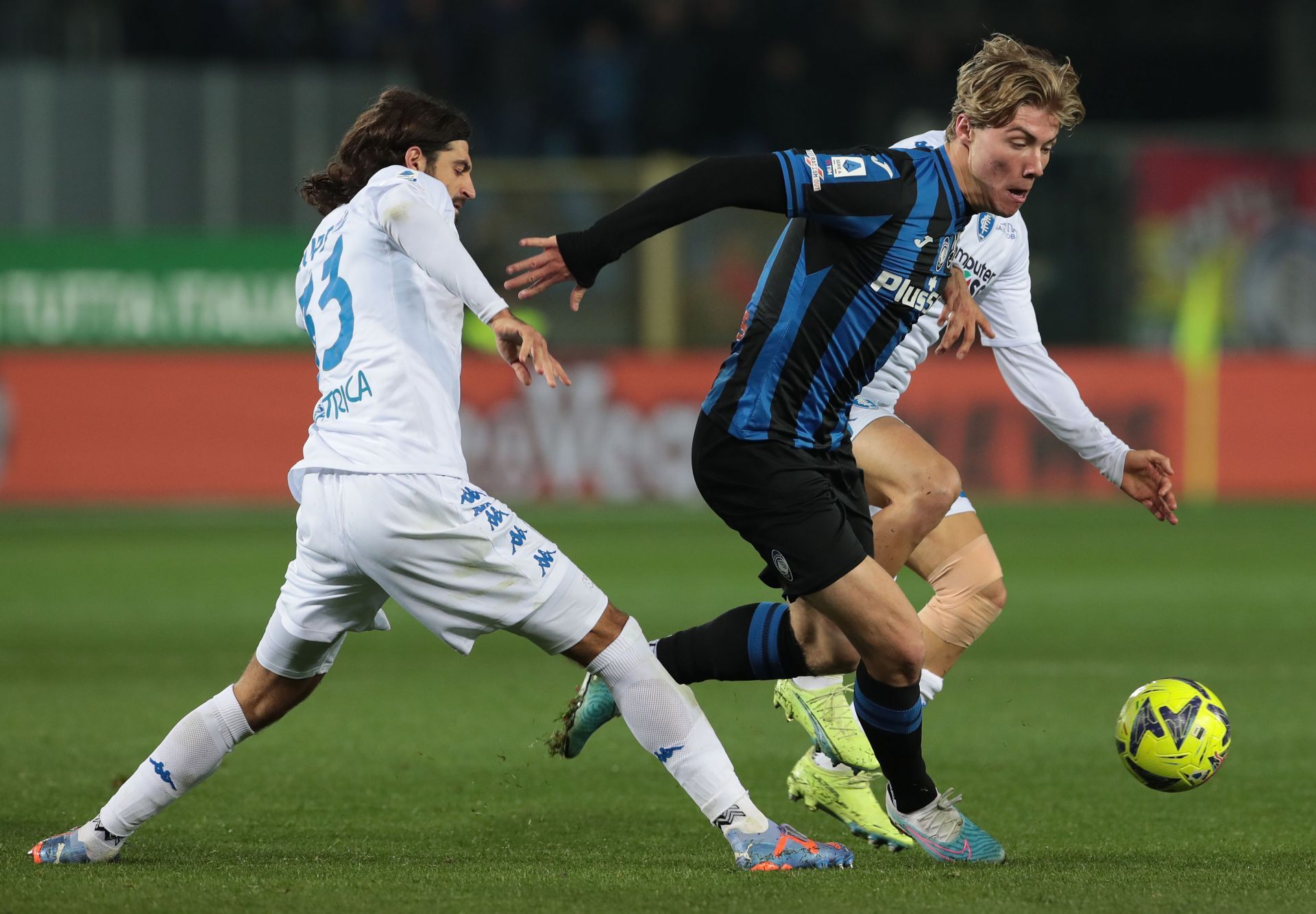 Rasmus Hojlund has admirers at the Emirates.