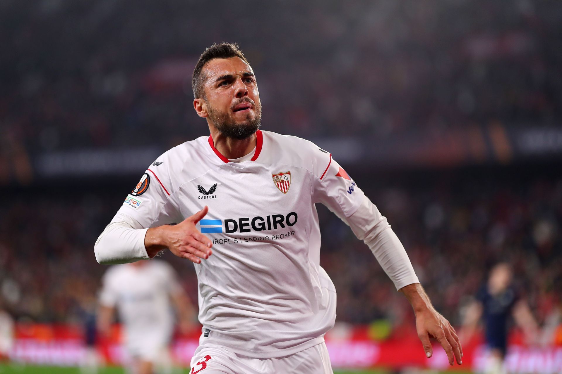 Sevilla FC v Fenerbahce: Round of 16 Leg One - UEFA Europa League