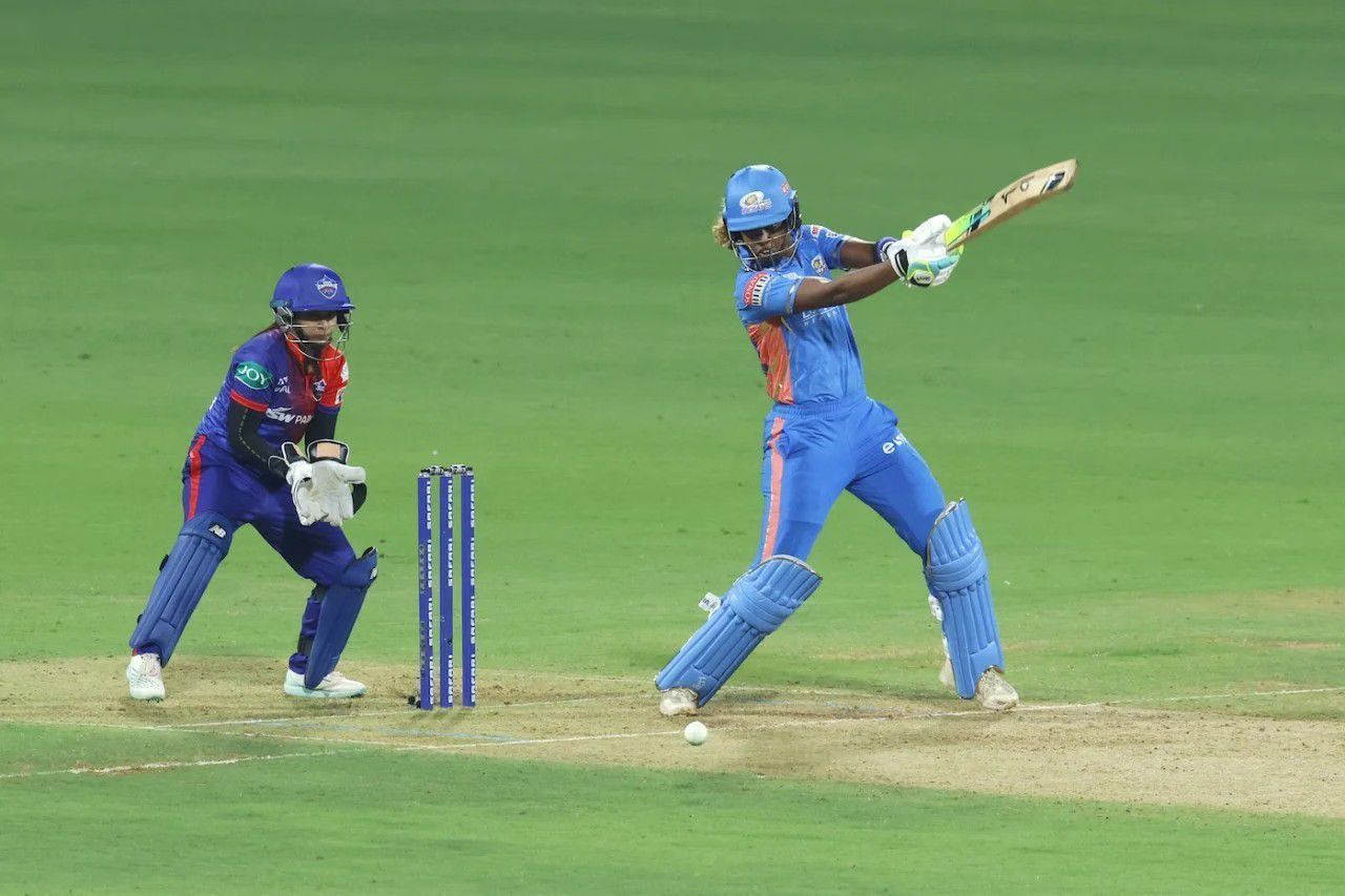 Hayley Matthews in action vs Delhi Capitals [WPLT20]