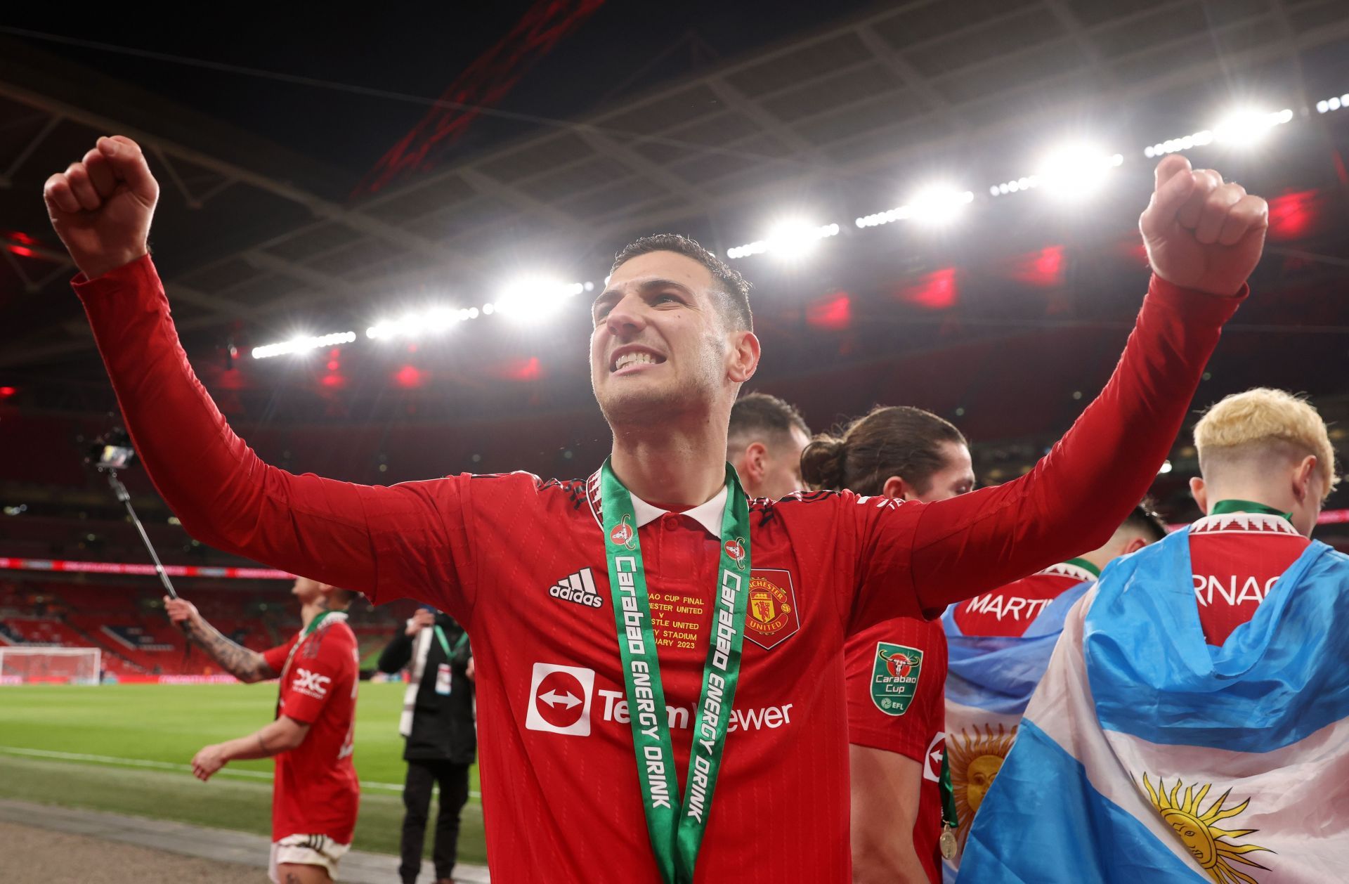The Red Devils want Dalot to sign a long-term deal.