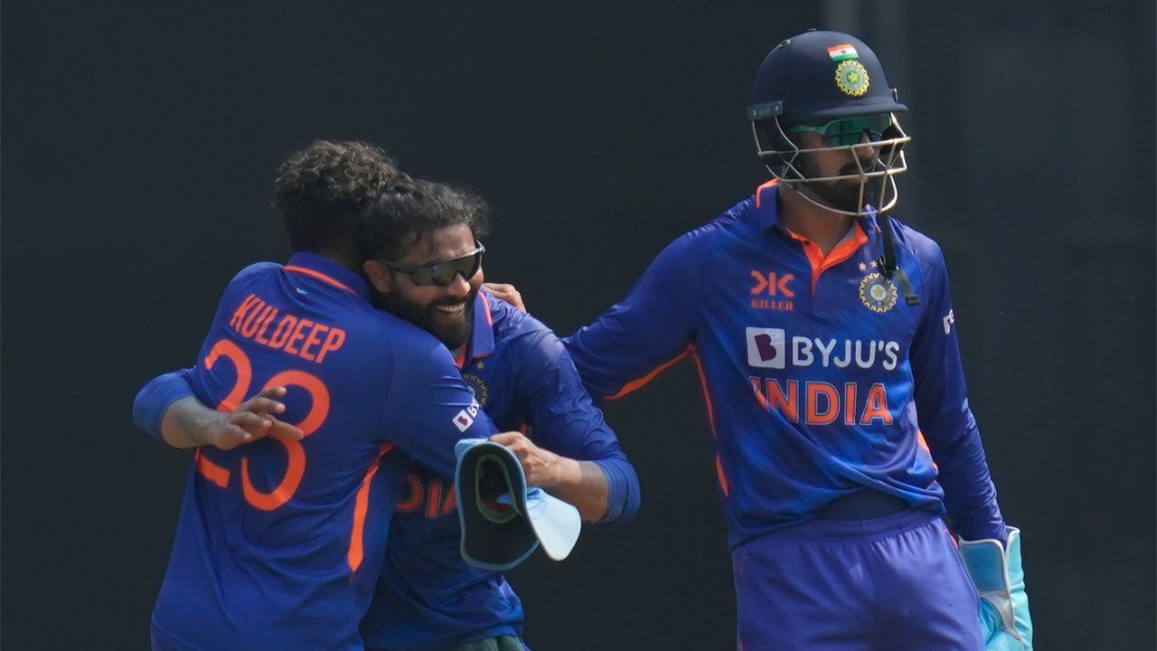 Ravindra Jadeja celebrates a wicket. (Credits: Twitter)