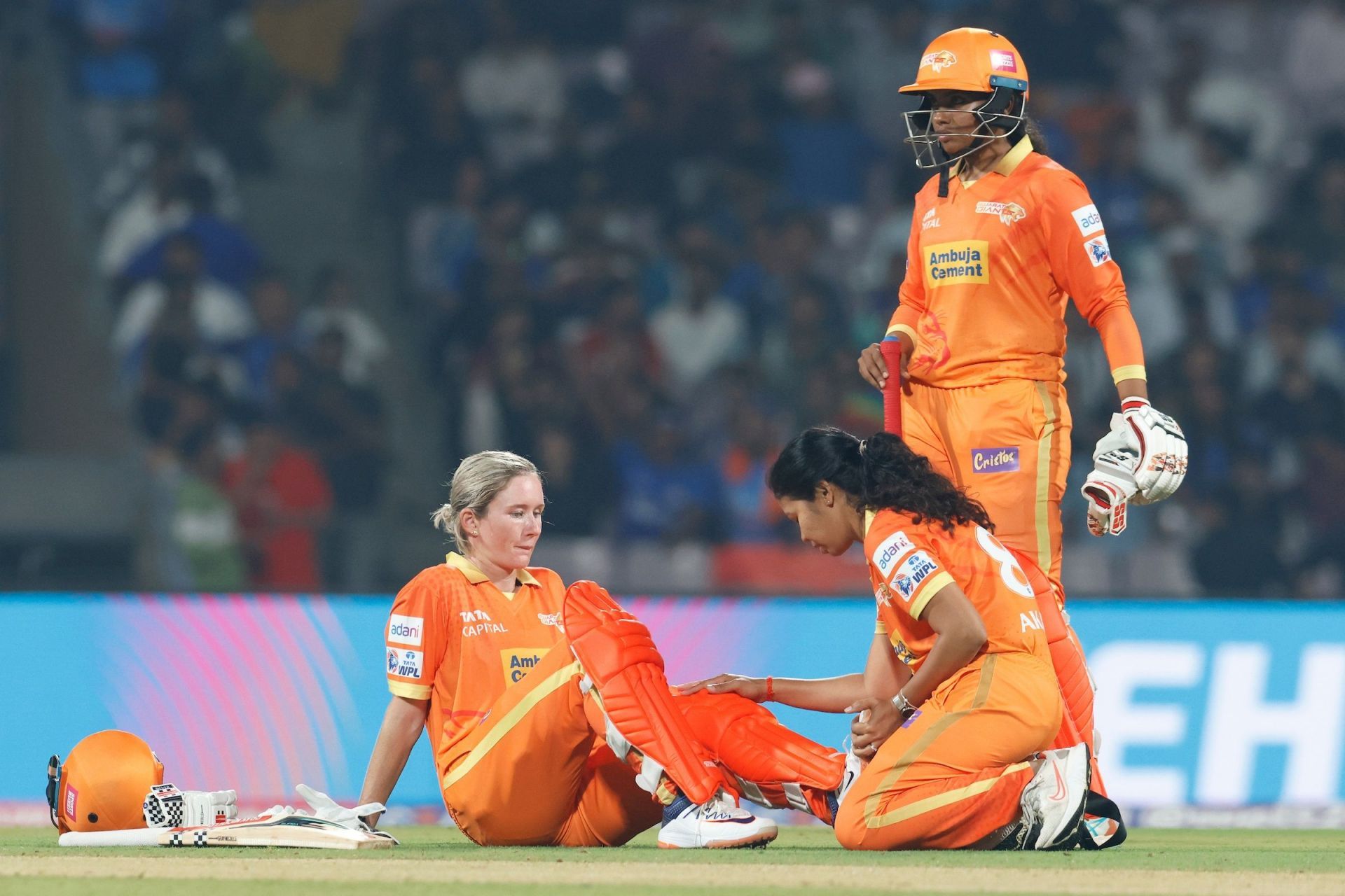 Beth Mooney suffered a knee injury in the Gujarat Giants&#039; first game of WPL 2023. [P/C: WPL/Twitter]