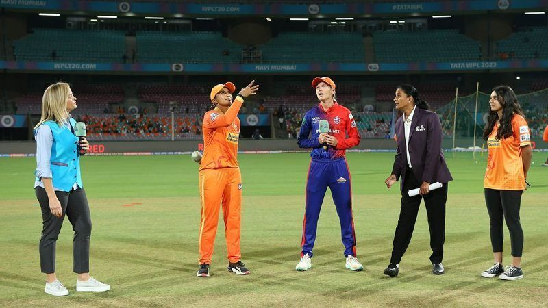 Delhi Capitals will take on the Gujarat Giants tonight (Image: WPLT20.com)