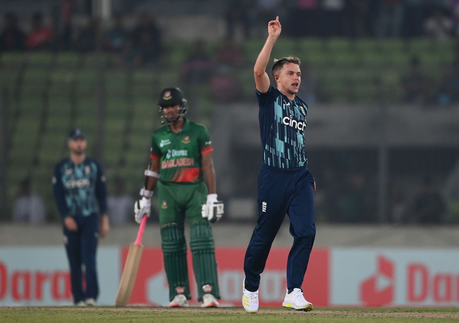 Bangladesh v England - 2nd One Day International