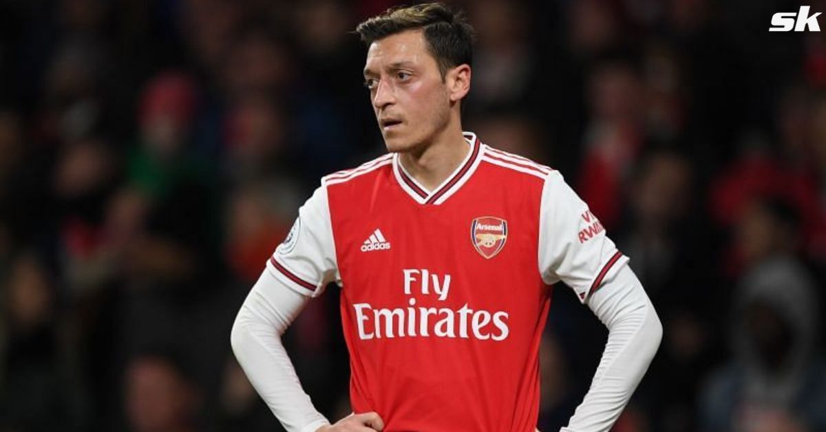 Jason Cundy has blasted Mesut Ozil for his stint with Arsenal