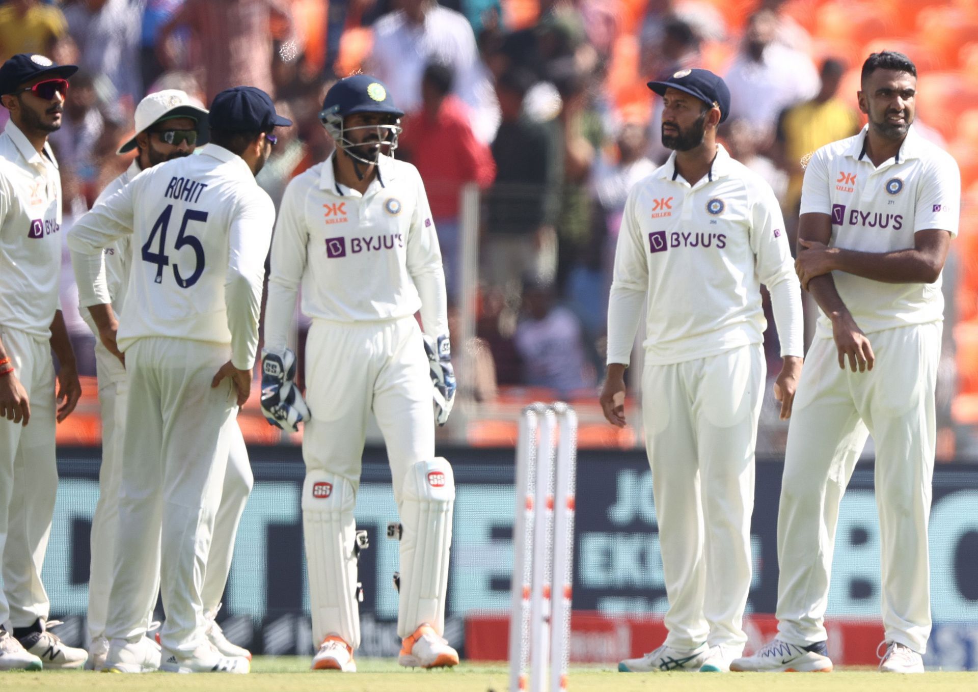 India v Australia - 4th Test: Day 1