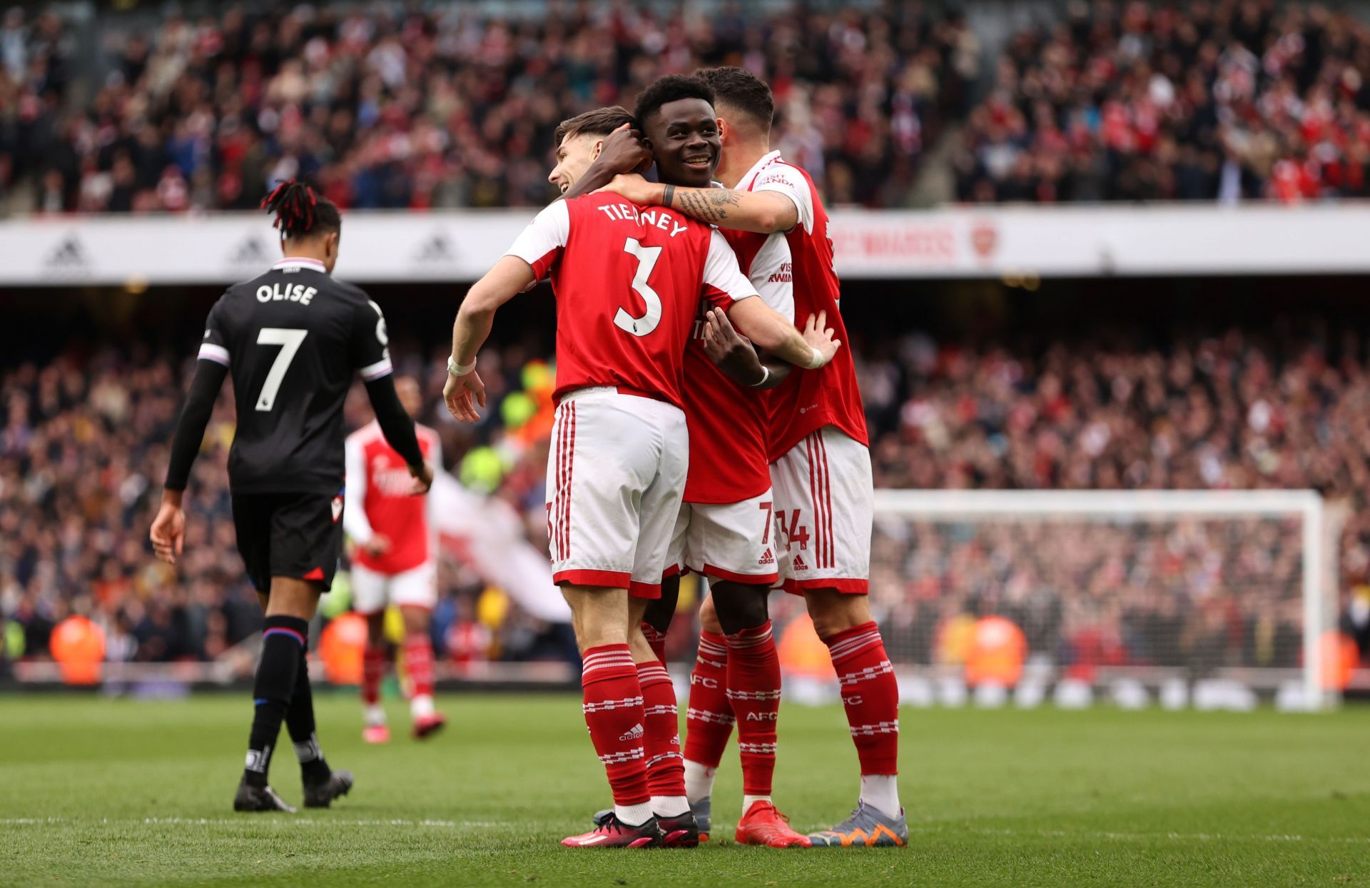 Arsenal FC v Crystal Palace - Premier League