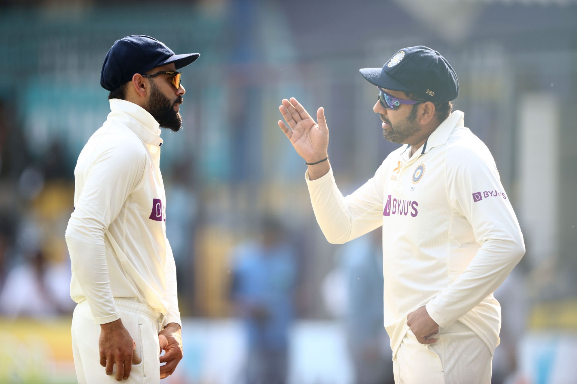 Rohit Sharma in conversation with Virat Kohli during Day 3 of Indore Test